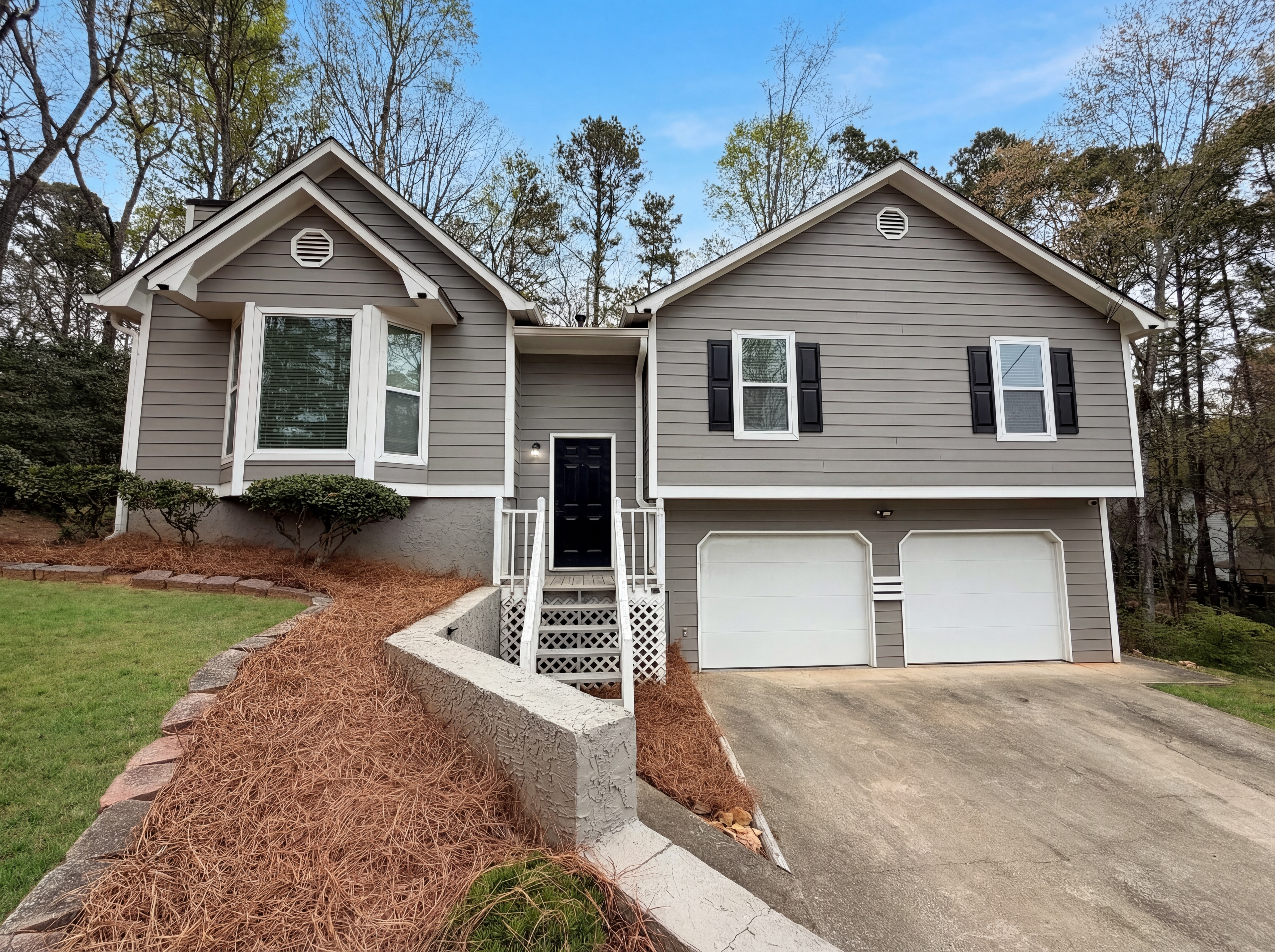 Photo 6 of 27 of 111 David Ct, Hiram, GA