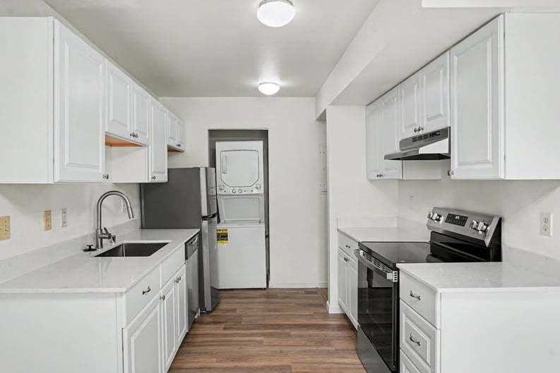 Property photo 3 of 14148 74th Pl NE Apt A