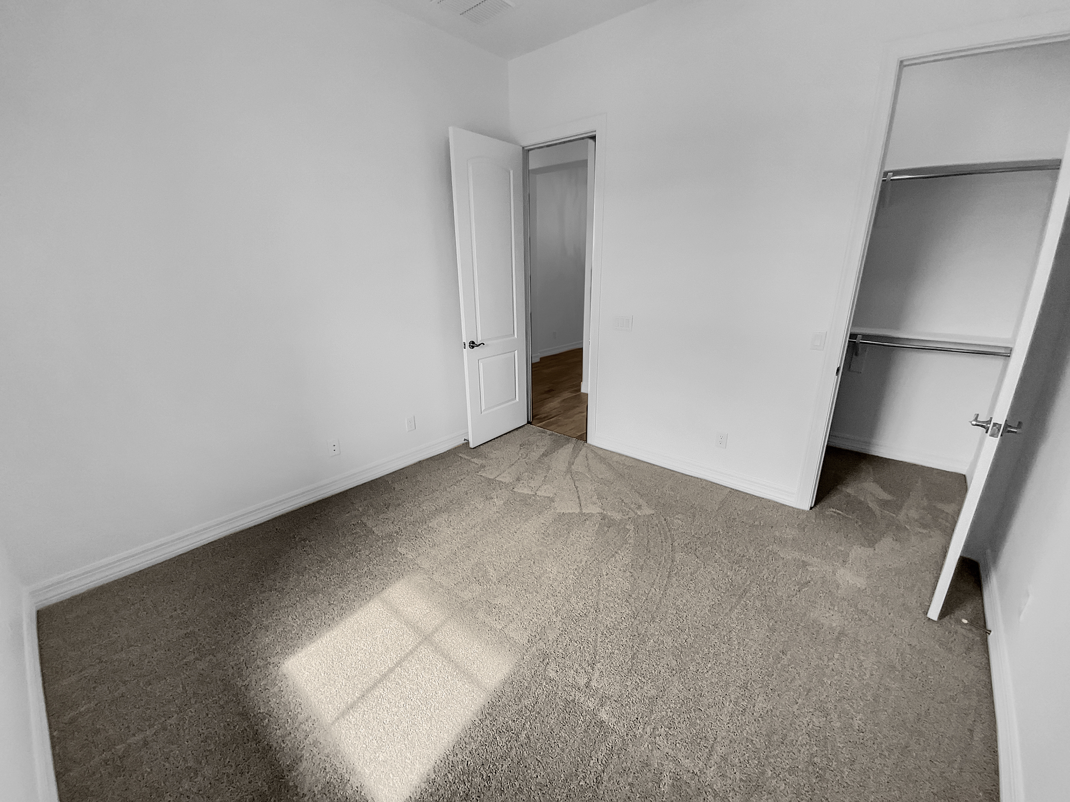 Photo 10 of 27 of 12858 W Pasaro Dr, Peoria, AZ
