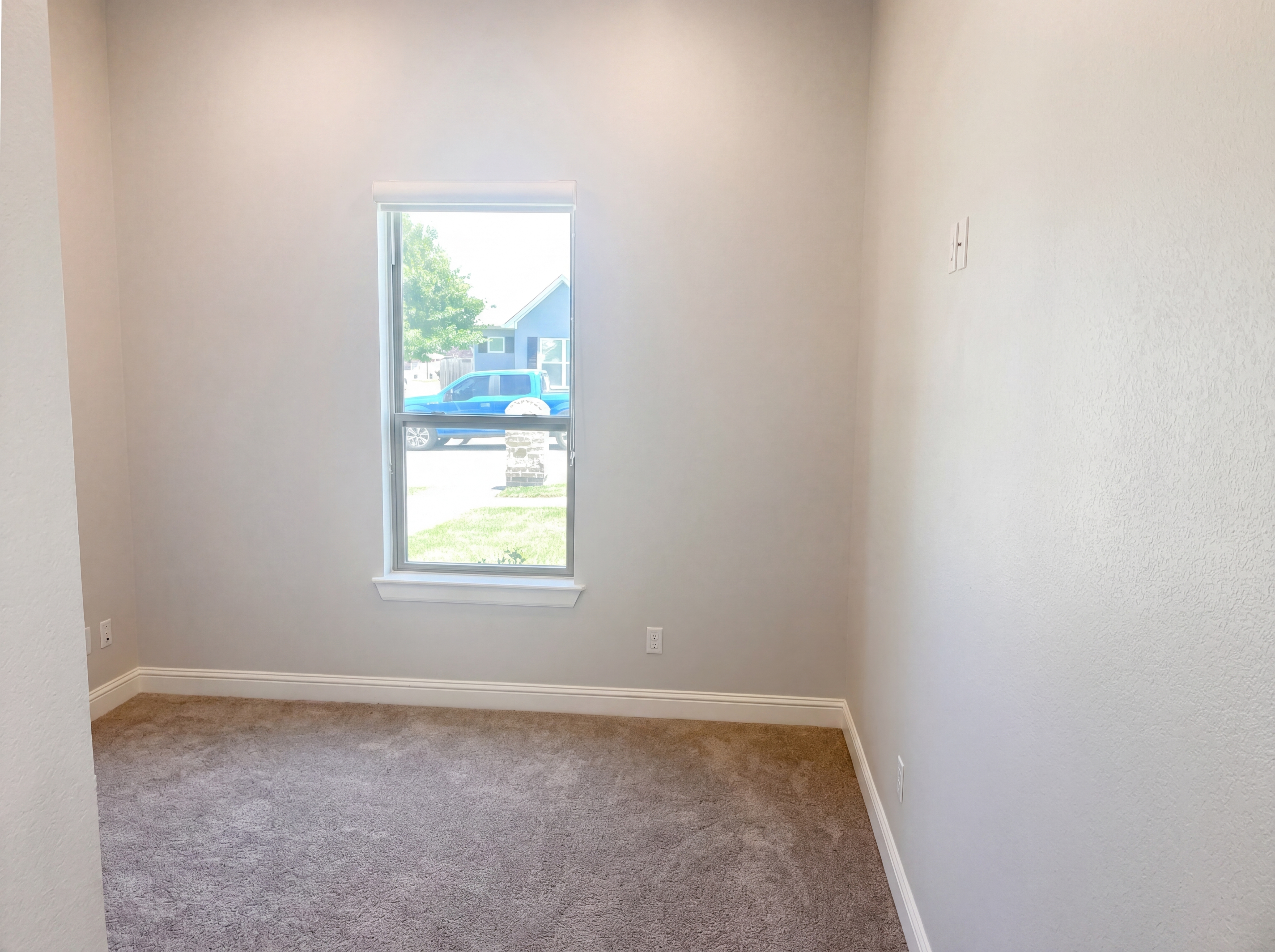 Photo 12 of 16 of 7253 Medio Crk, Tyler, TX