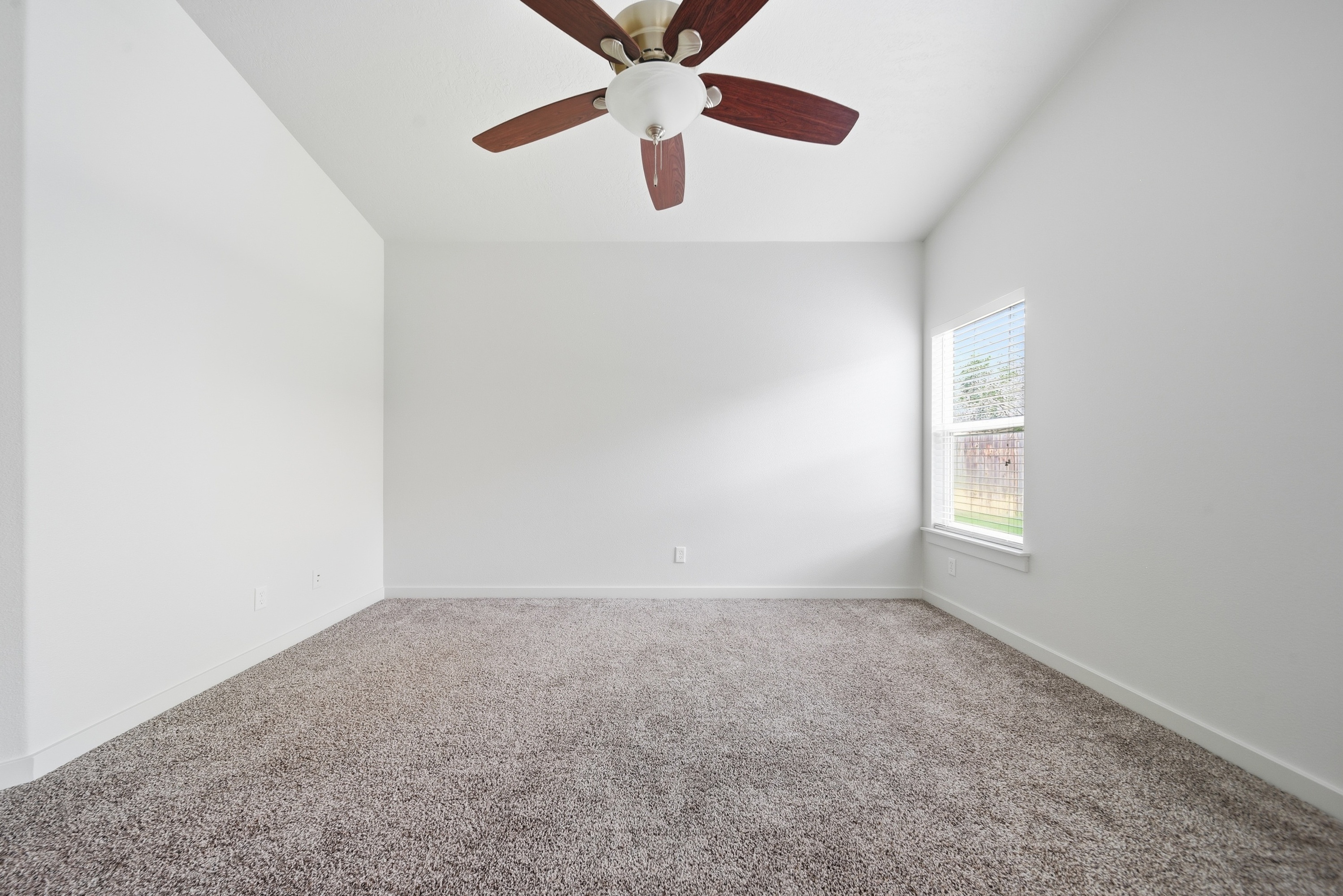 Photo 13 of 28 of 5952 S Red Crest Ave, Boise, ID