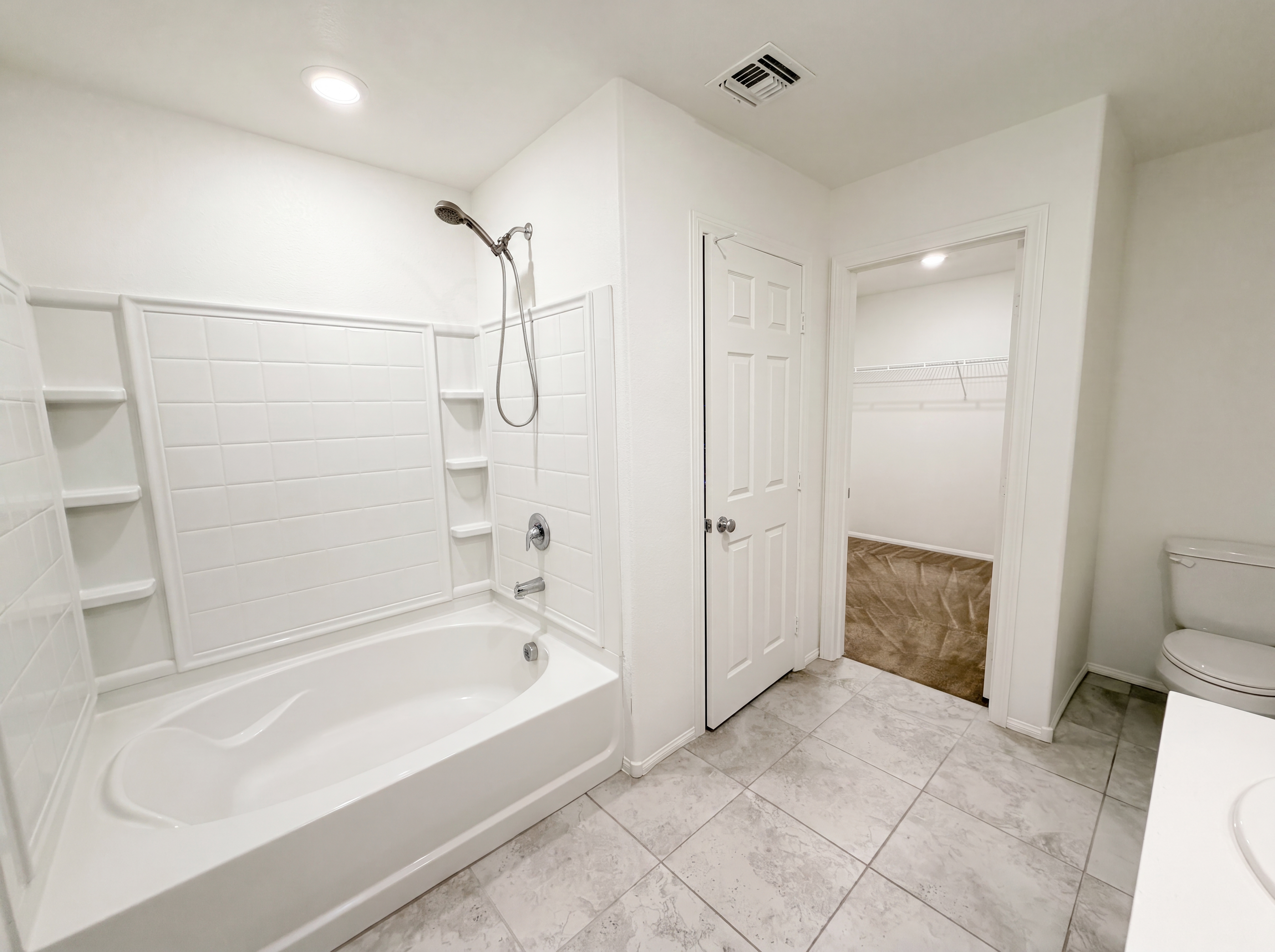 Photo 32 of 43 of 932 E Dorrell Ln, North Las Vegas, NV