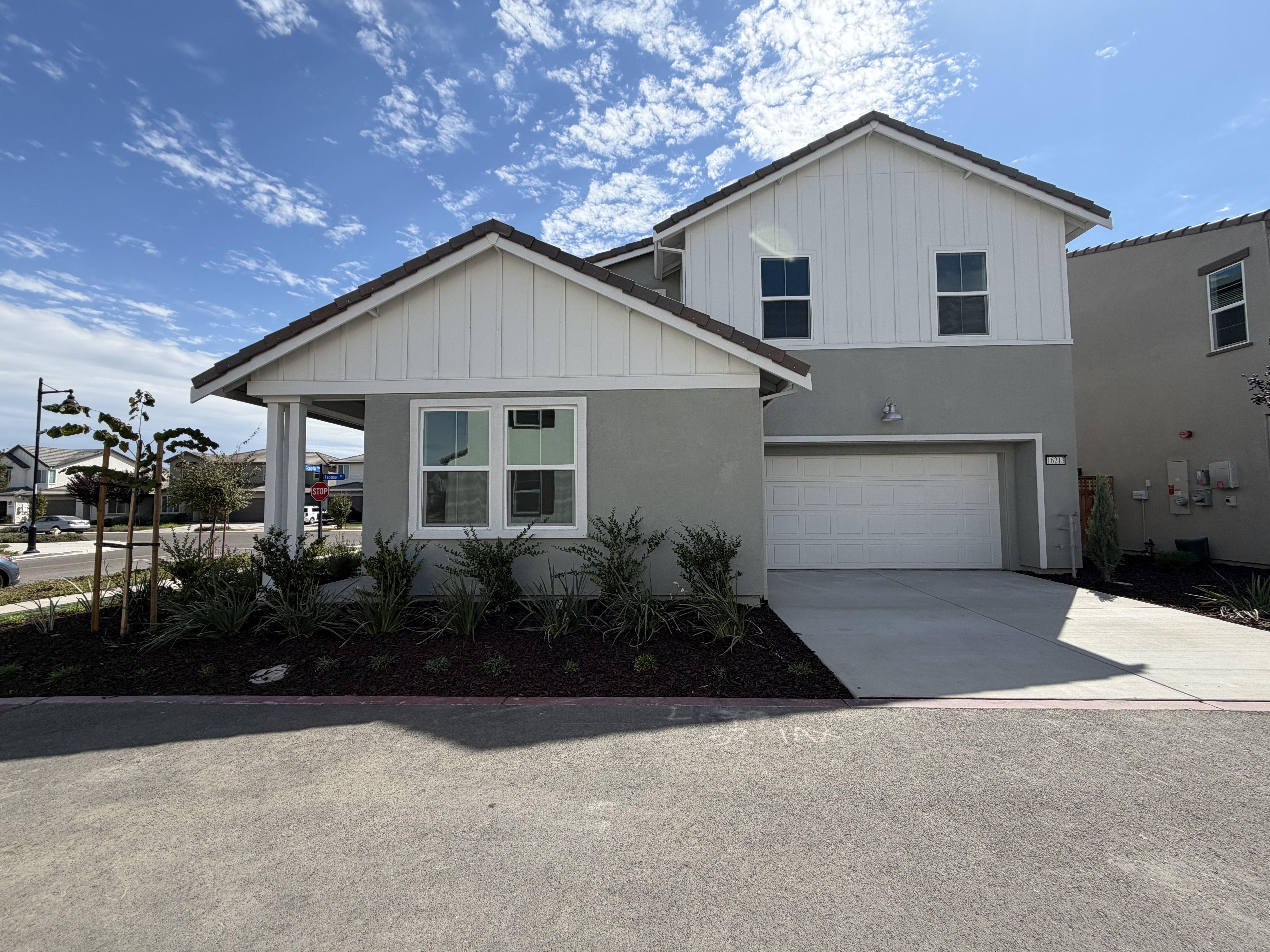 Photo 6 of 22 of 16213 Sculptor Ave, Lathrop, CA