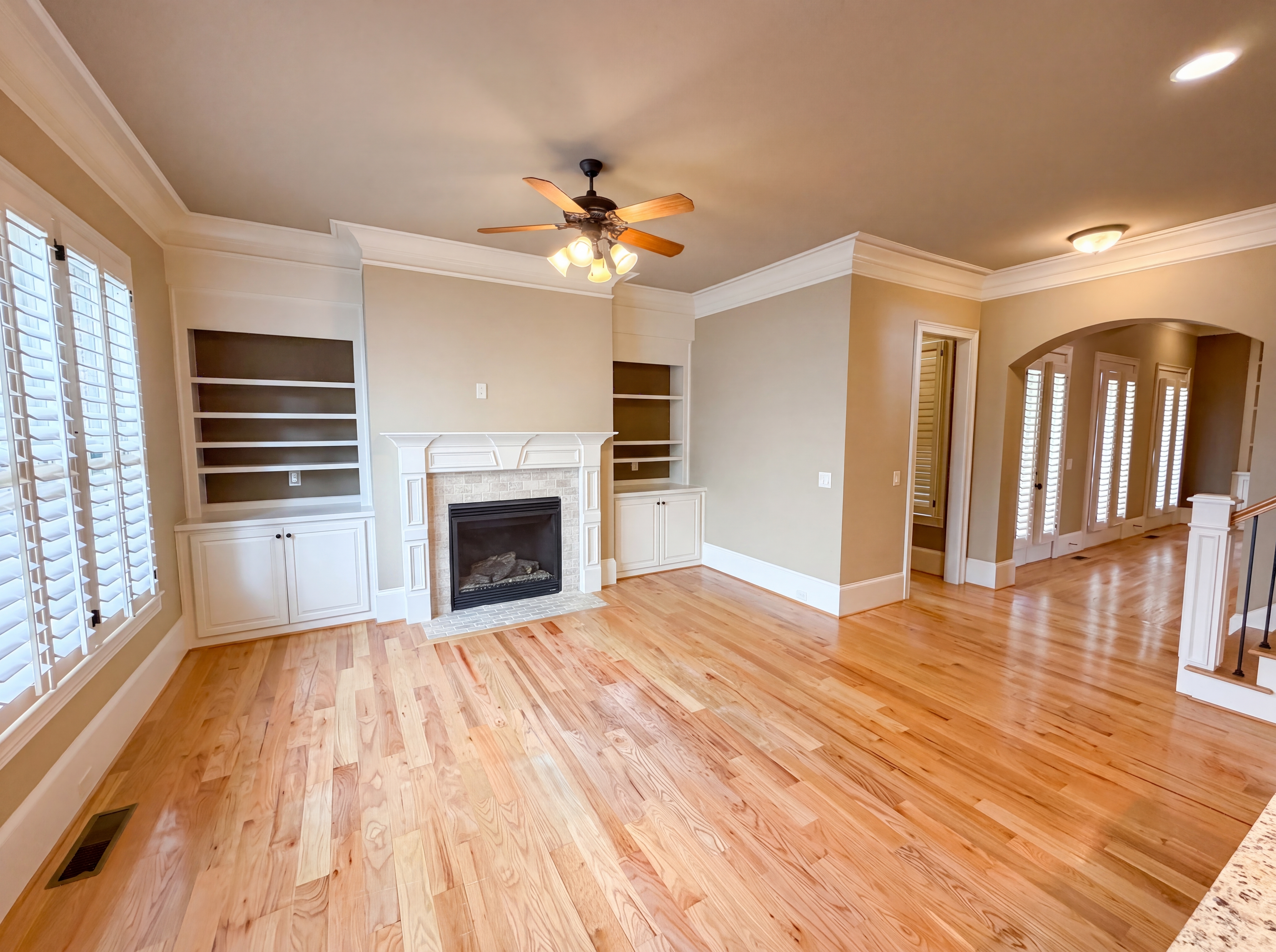Photo 13 of 71 of 3250 Camellia Ln, Suwanee, GA