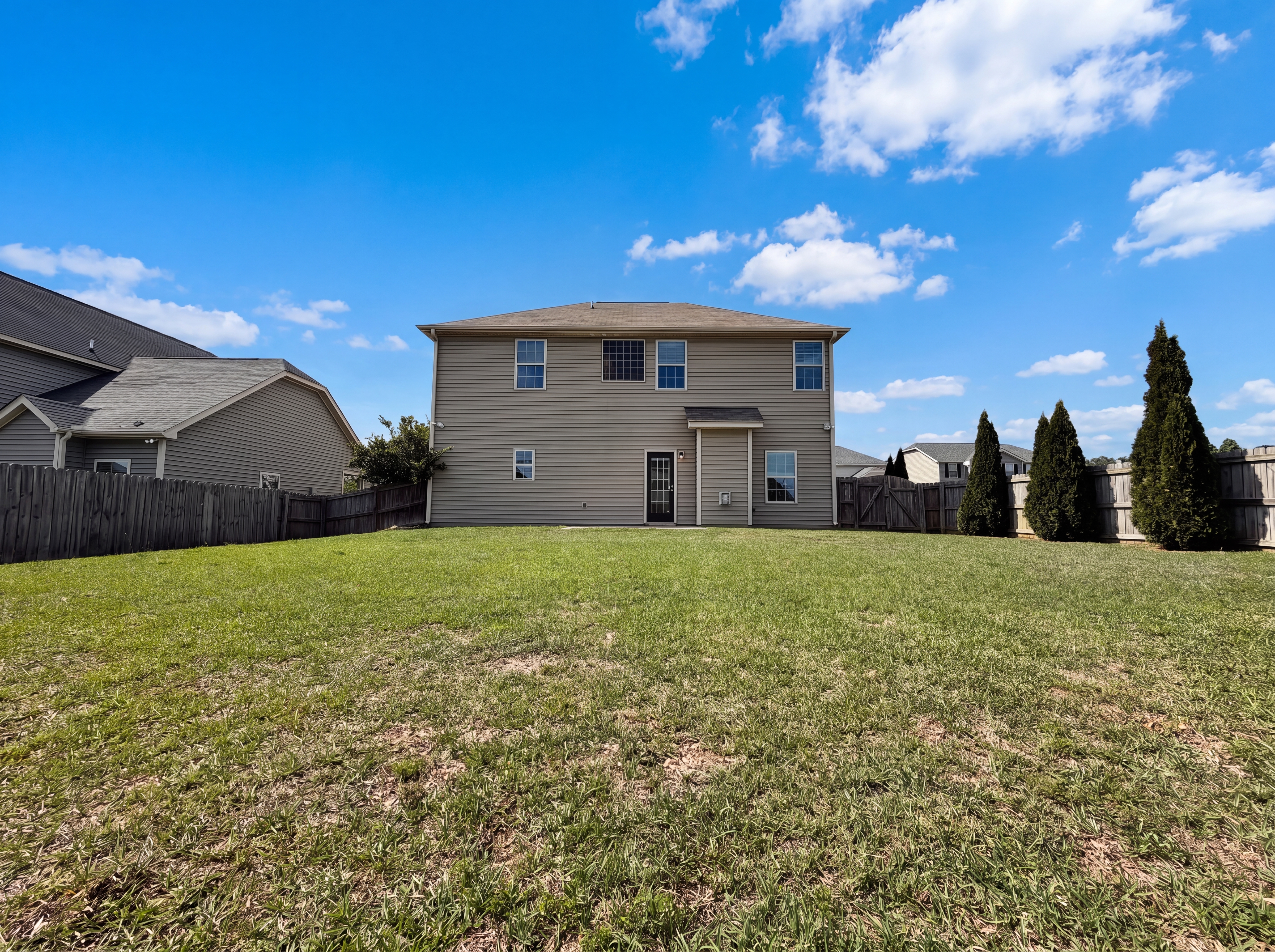Photo 5 of 23 of 216 Hardaway Pt, Clayton, NC