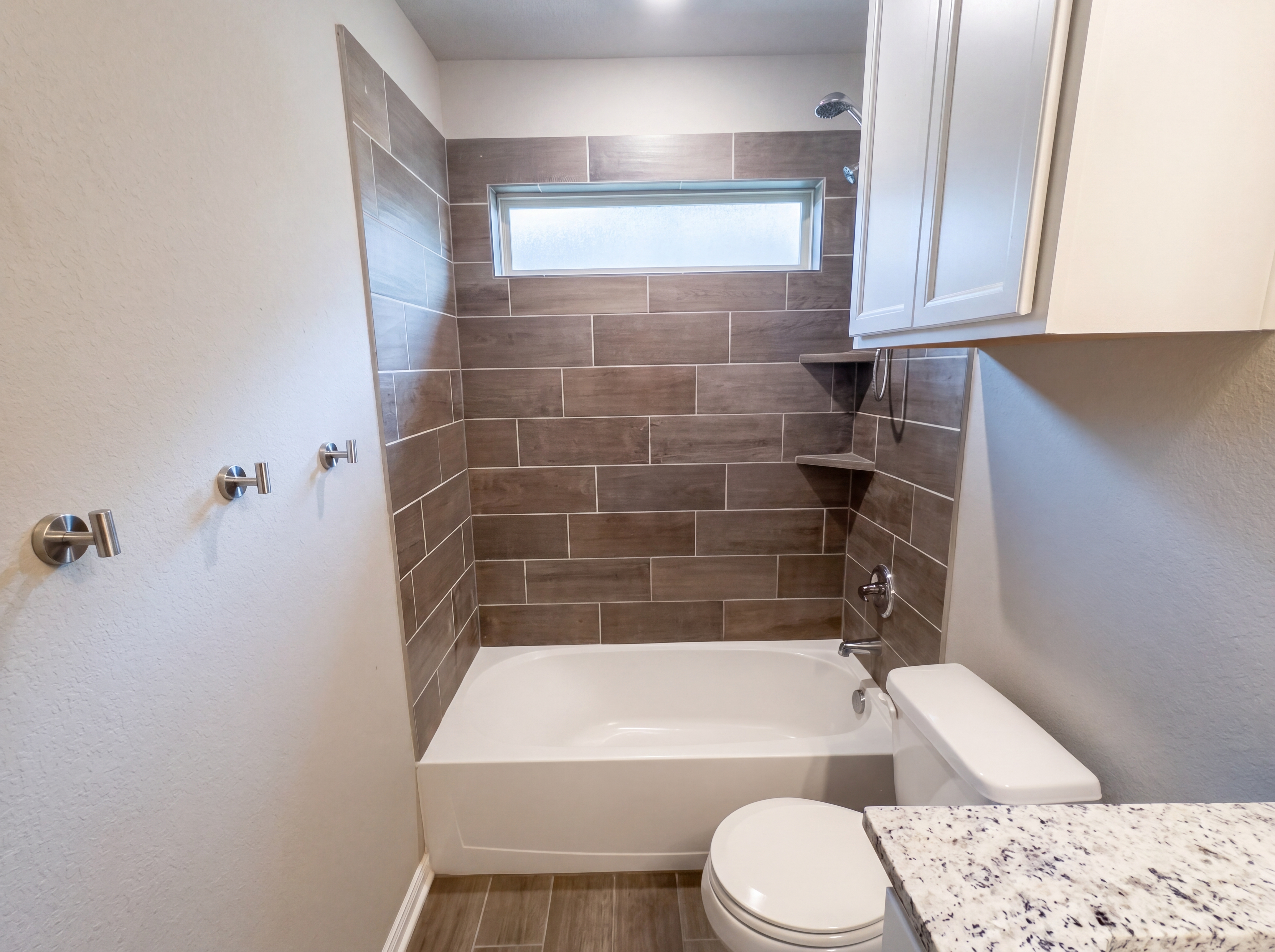 Photo 11 of 27 of 2132 Markley Dr, Bryan, TX