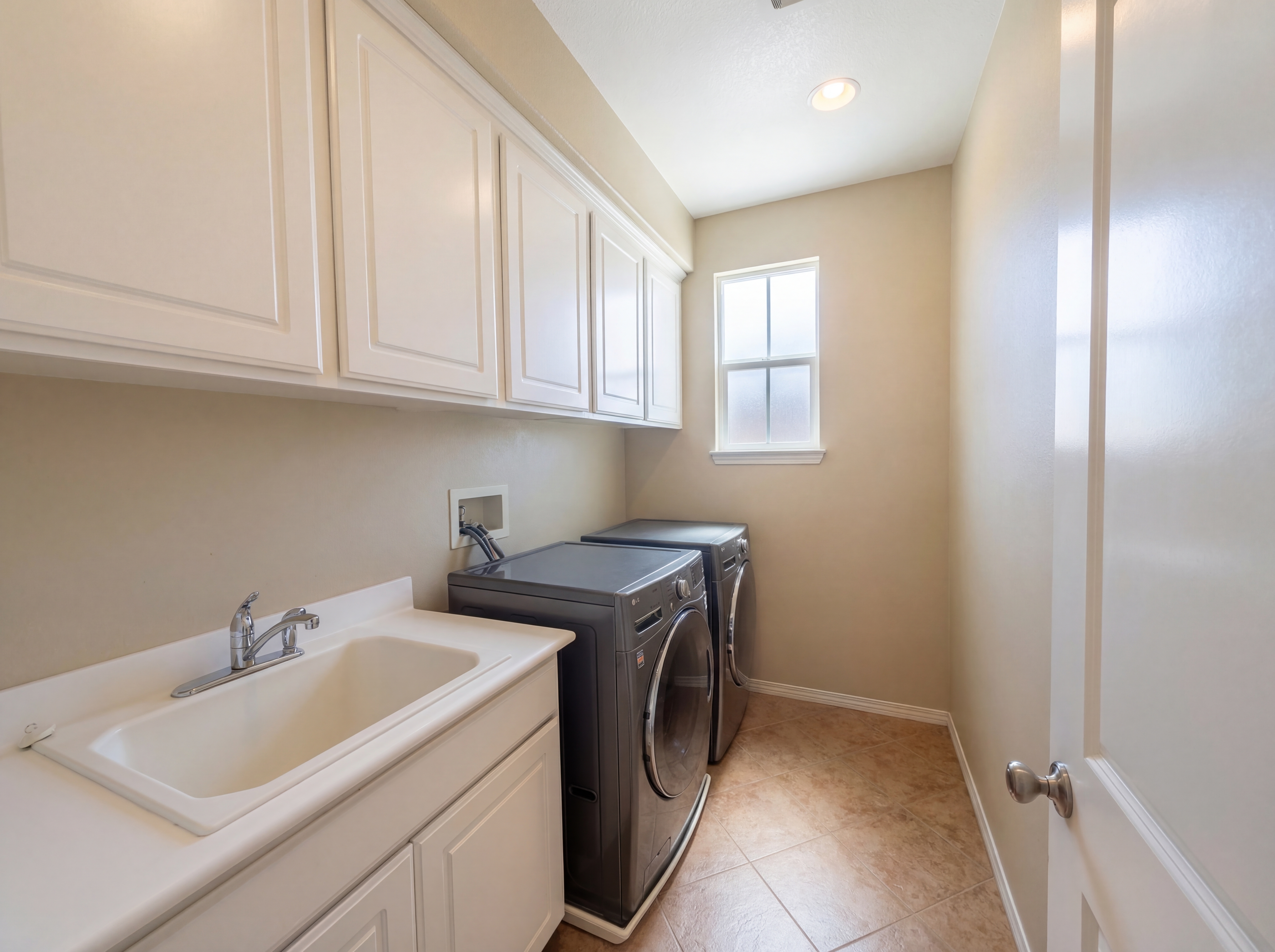 Photo 27 of 35 of 28327 Serenity Falls Way, Menifee, CA