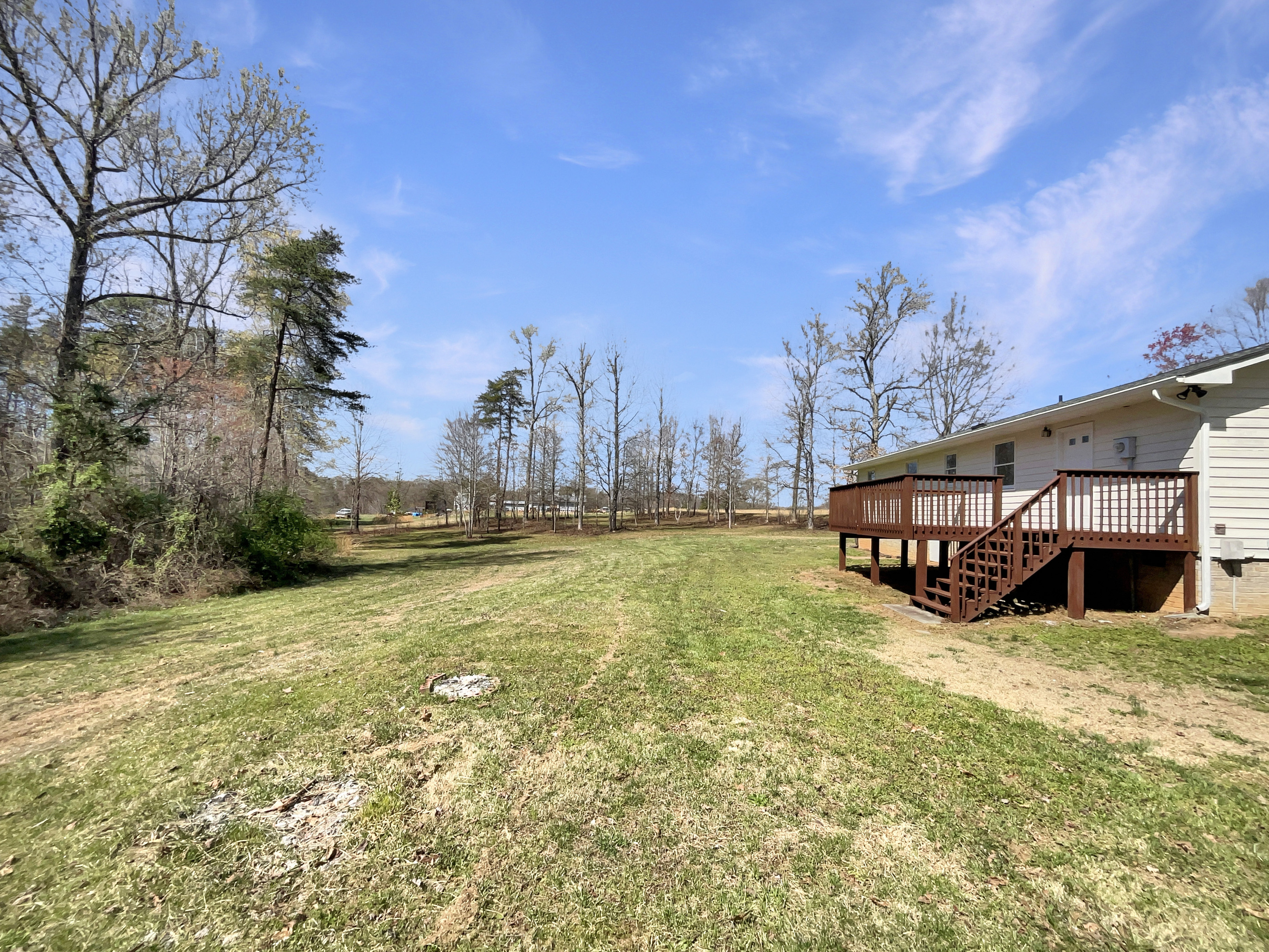 Photo 9 of 19 of 149 Marshall Smith Rd, Colfax, NC