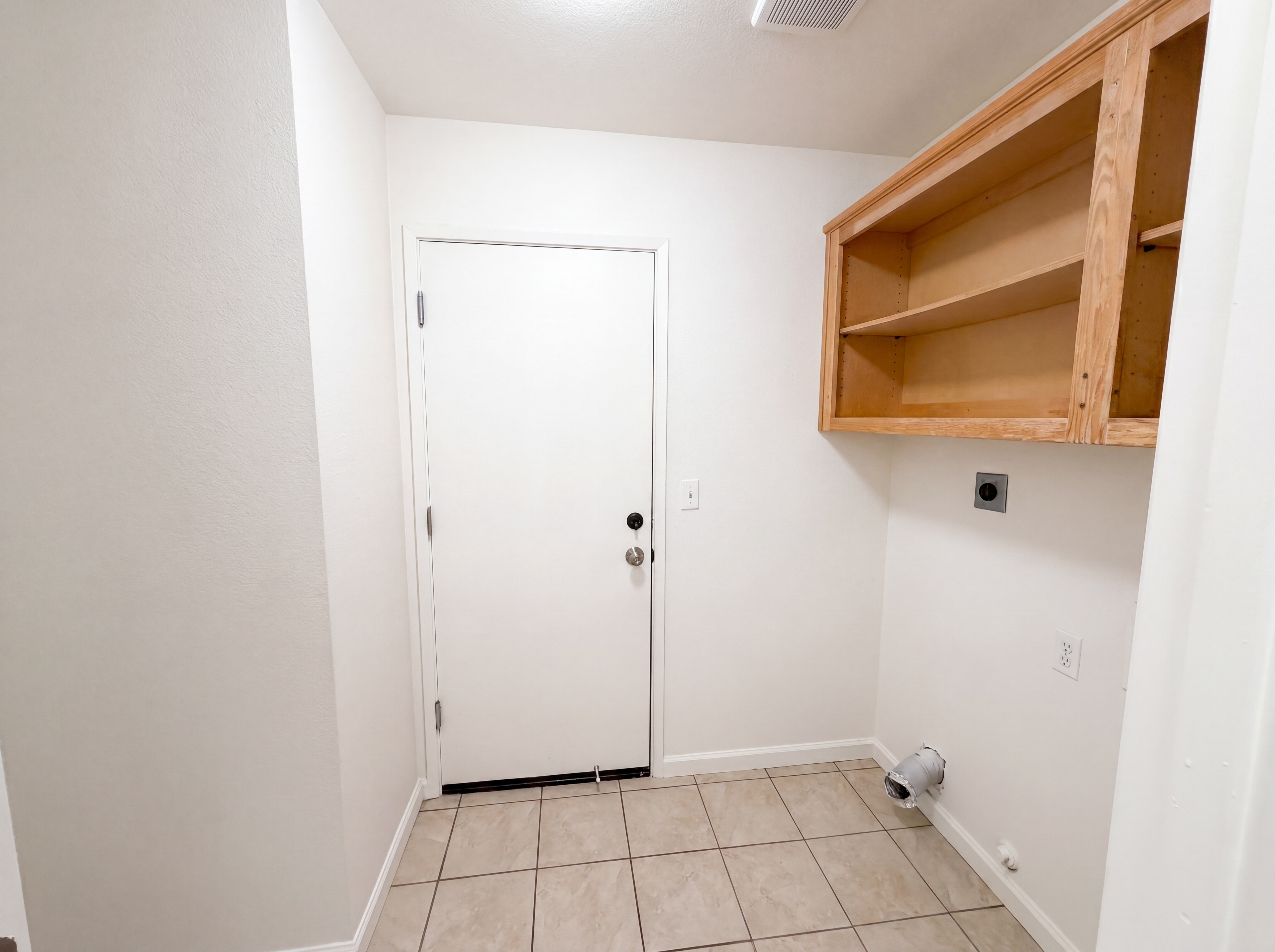 Photo 21 of 30 of 2805 Aquamarine Cir, Rescue, CA