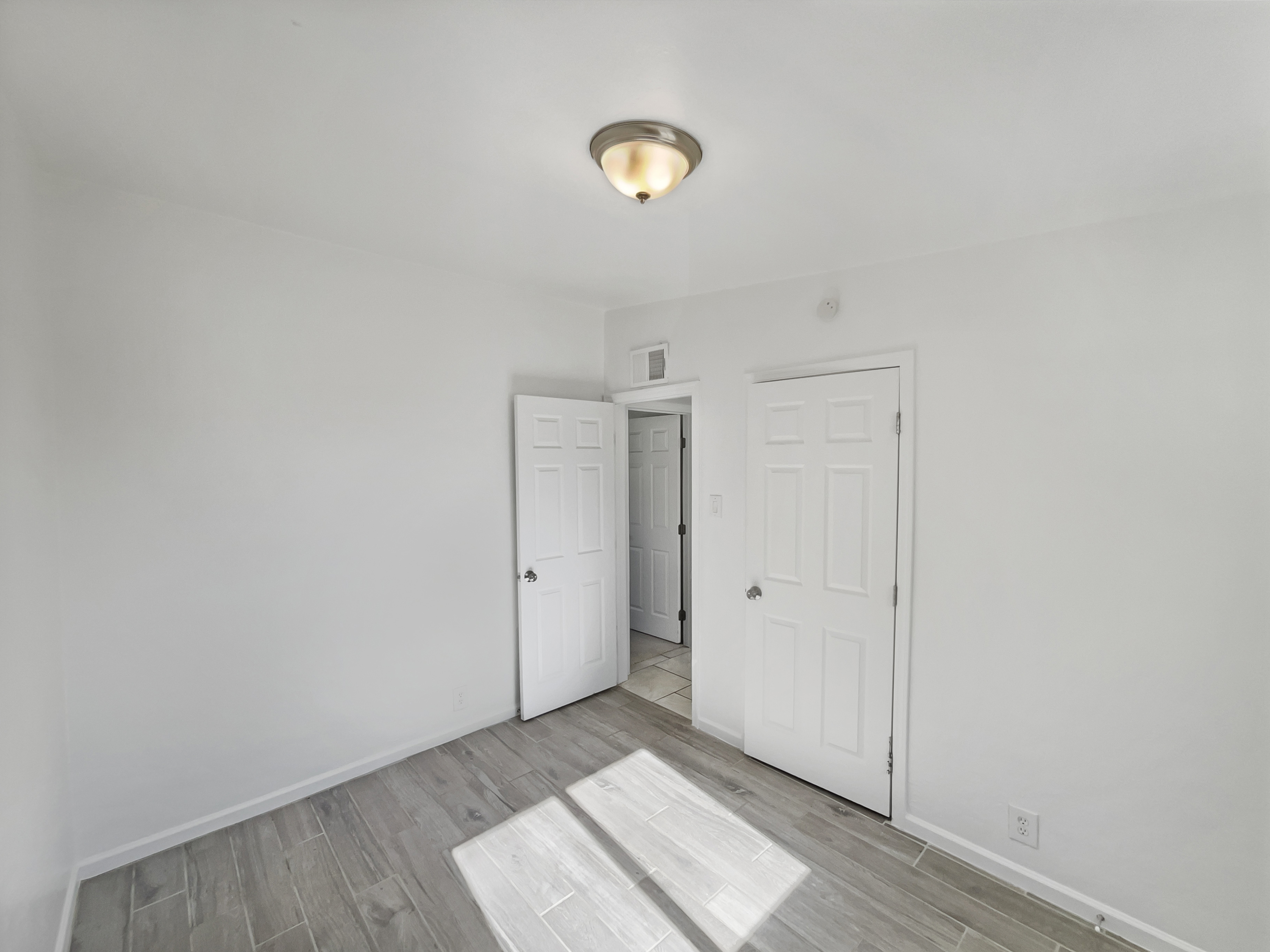 Photo 12 of 17 of 802 W Tipton Dr, Tucson, AZ