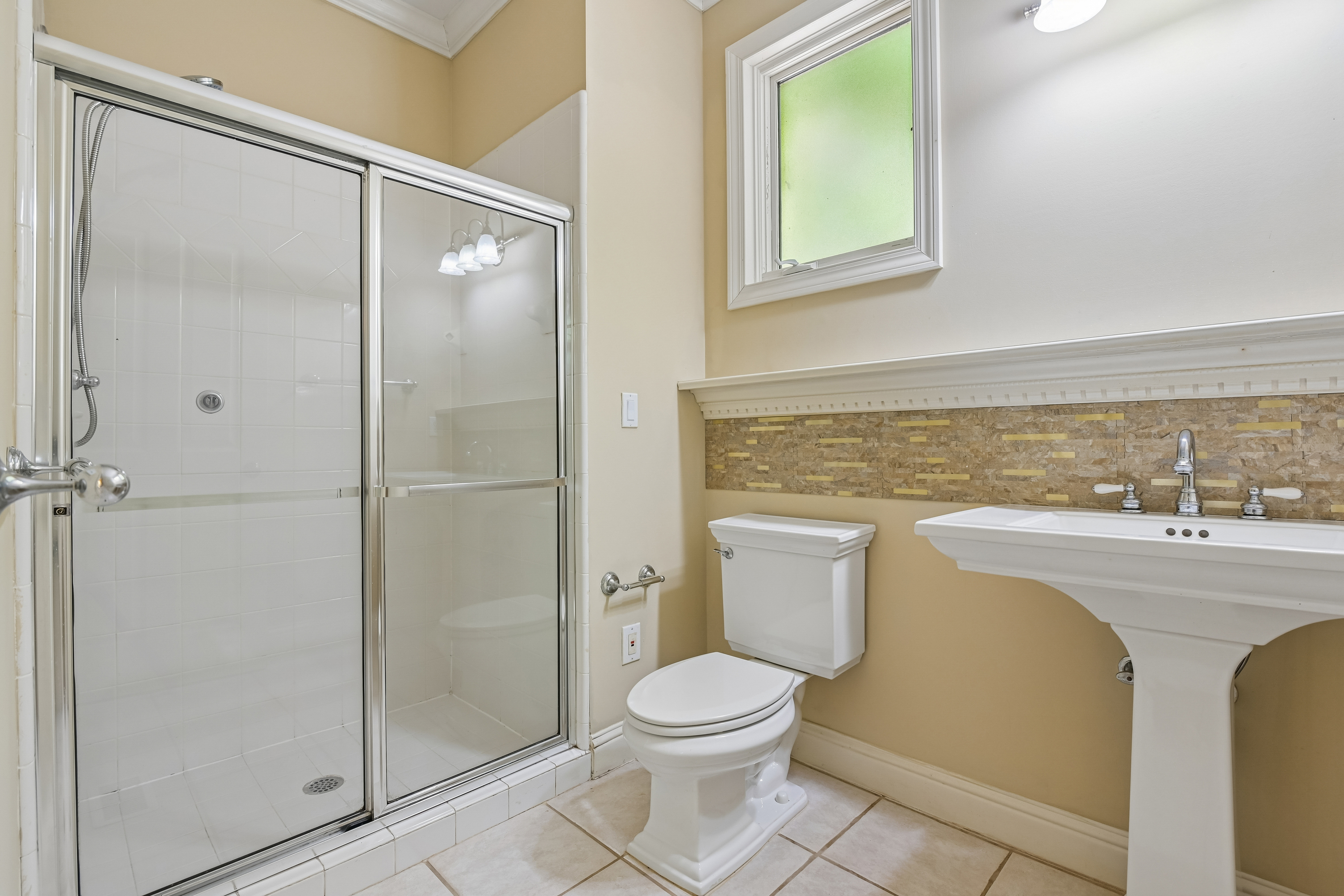 Photo 26 of 73 of 720 Barberry Dr, Alpharetta, GA