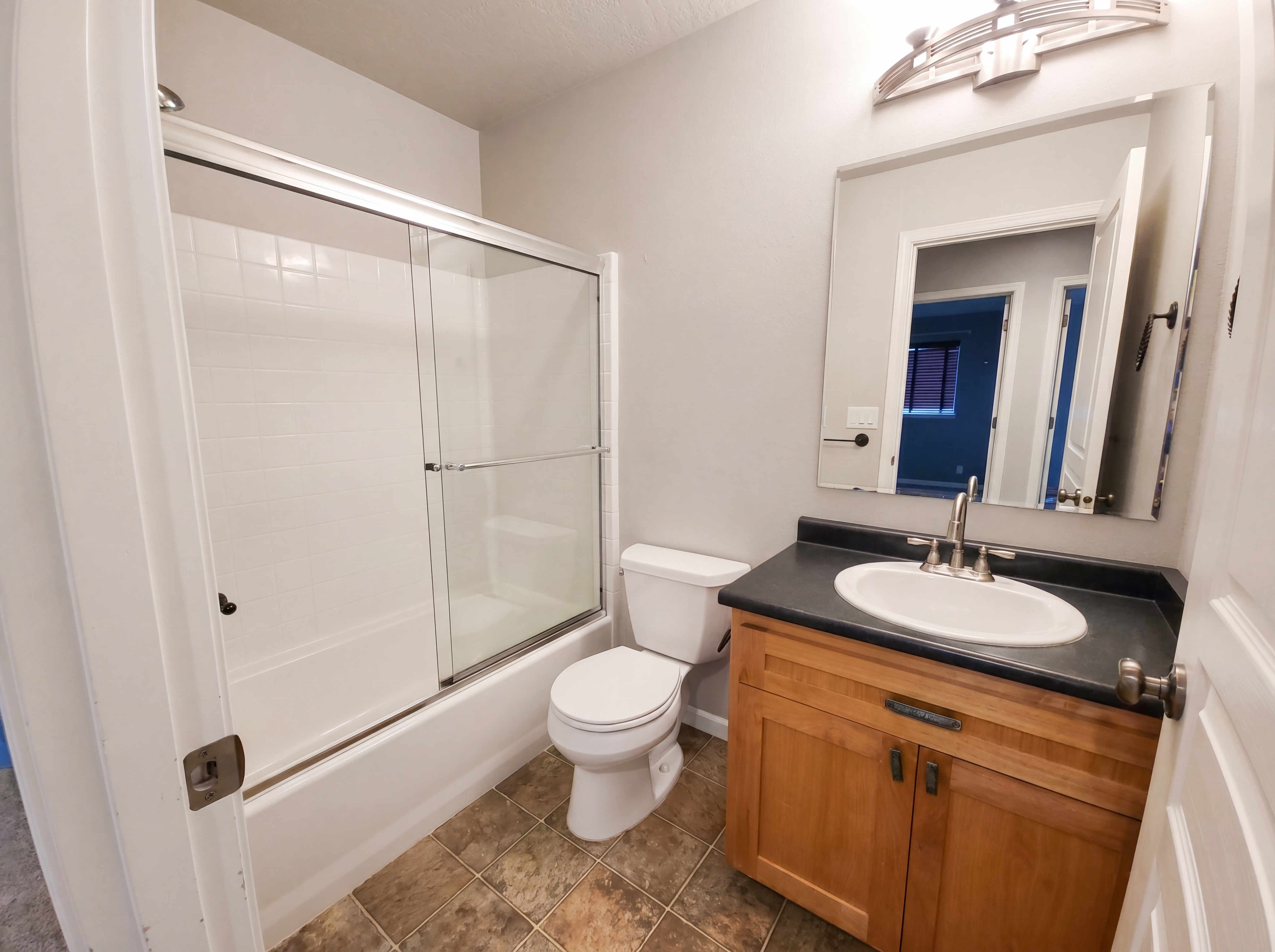 Photo 14 of 22 of 1310 Willow St, Junction City, OR
