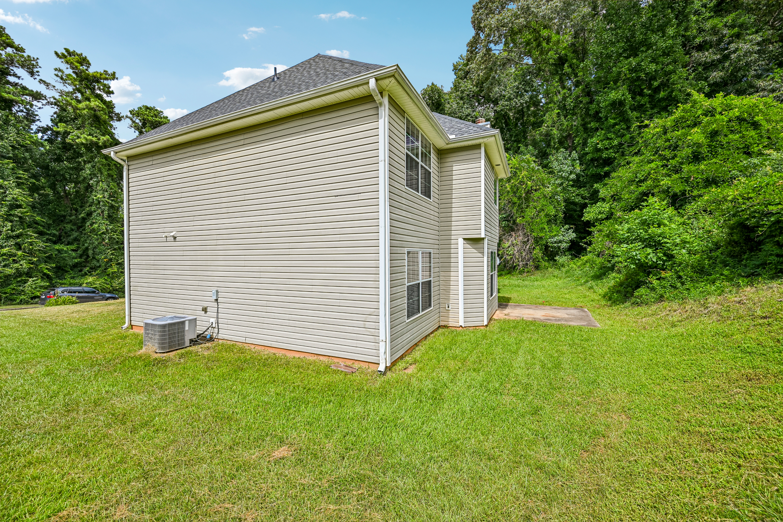 Photo 41 of 44 of 2083 Dylan Ct, Ellenwood, GA