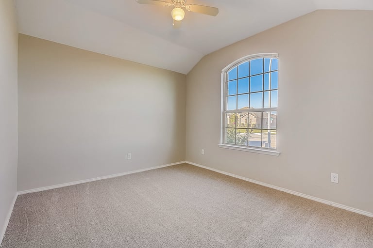 Photo 35 of 36 - 14541 Serrano Ridge Rd, Haslet, TX 76052