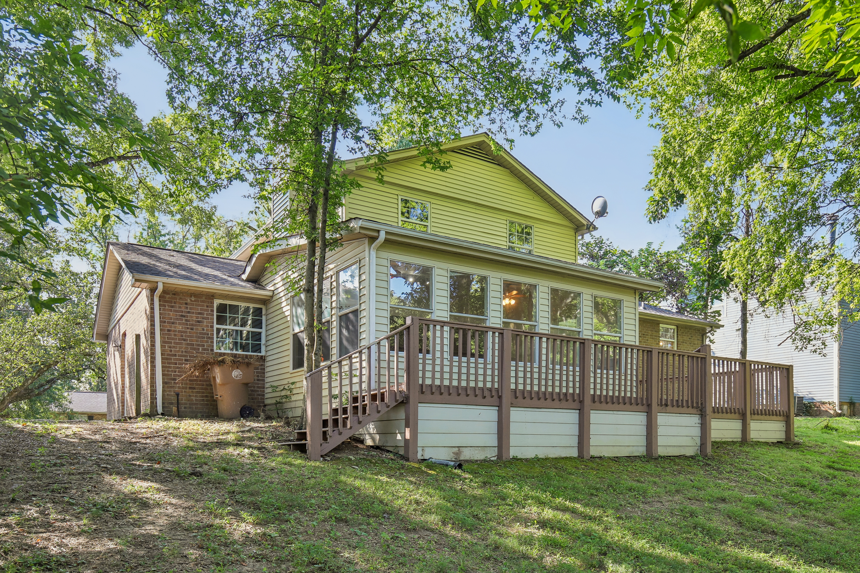 Photo 71 of 79 of 5148 Roxborough Dr, Hermitage, TN