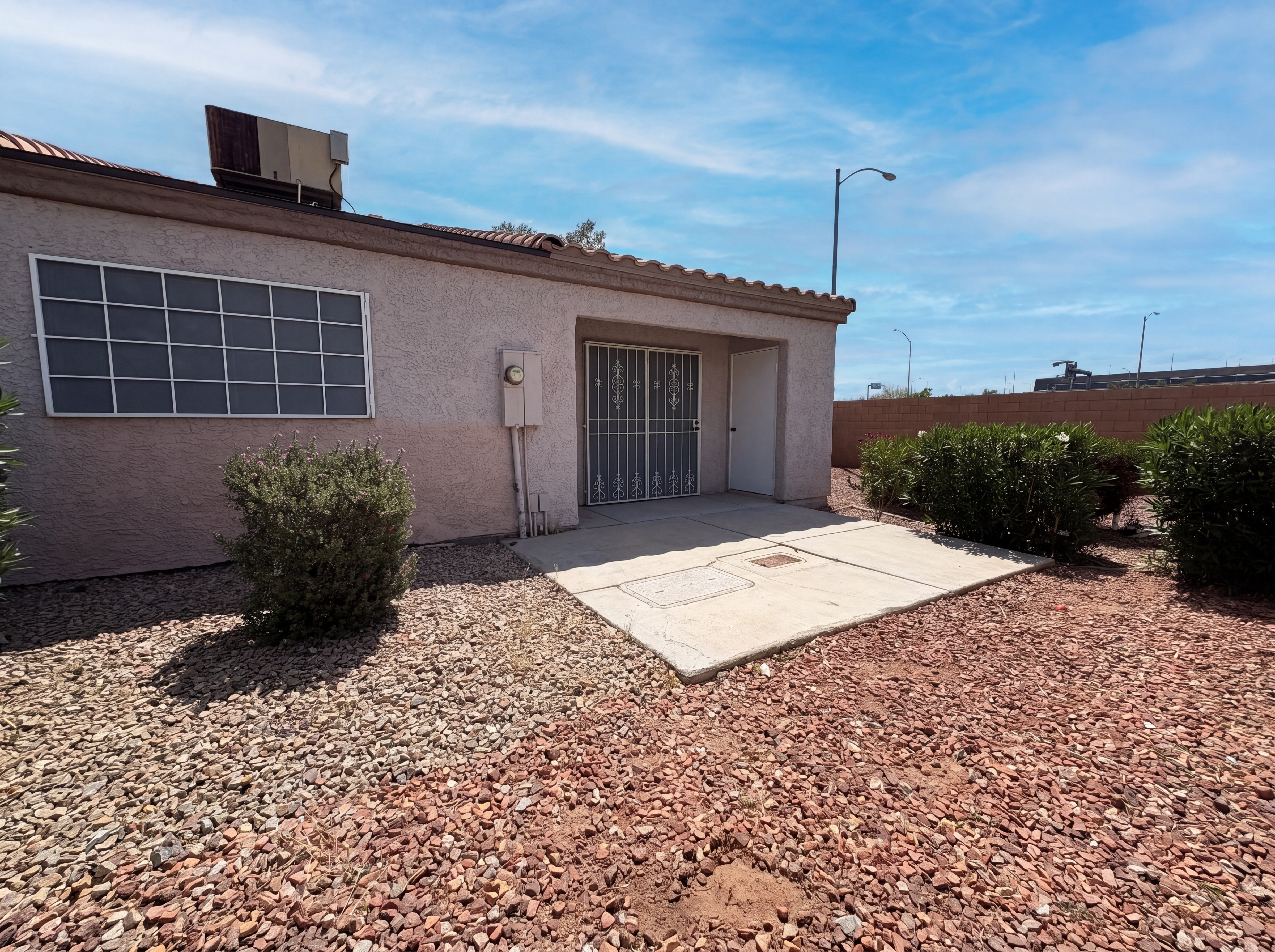 Photo 5 of 20 of 1371 Di Blasi Dr, Las Vegas, NV
