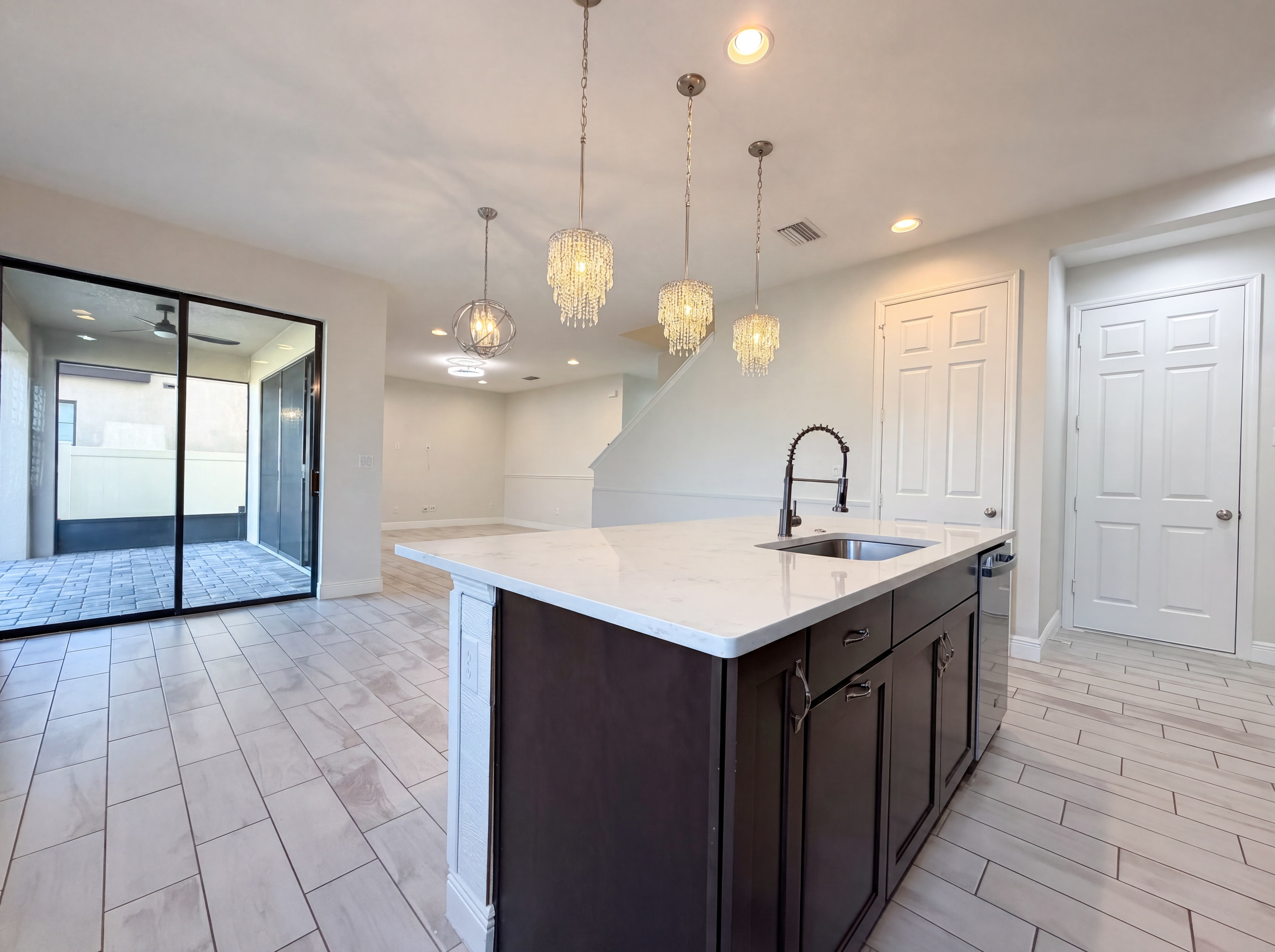 Photo 11 of 33 of 12643 Horseshoe Bend Dr, Lithia, FL