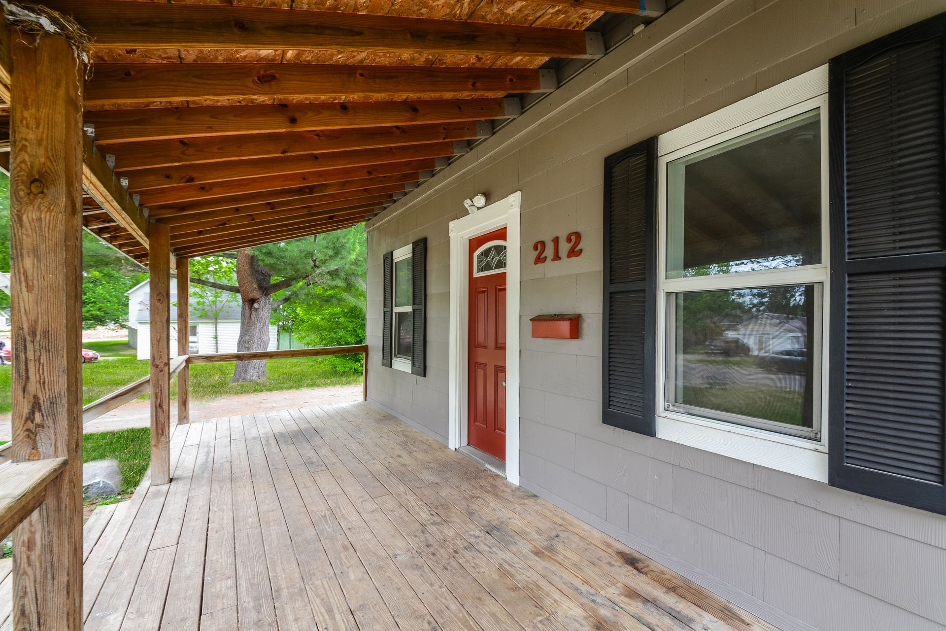 Photo 7 of 24 of 212 Wood St S, Mora, MN