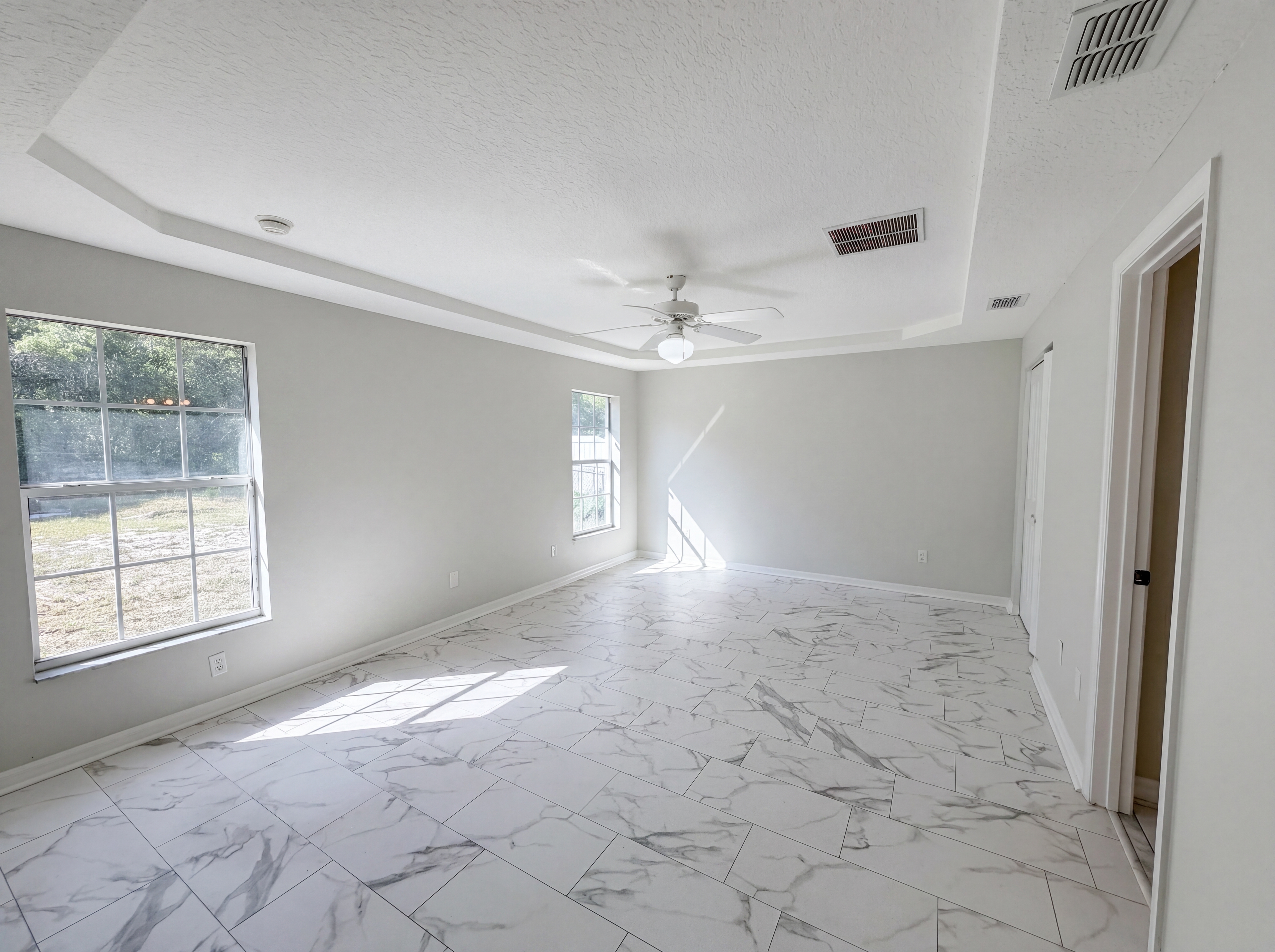 Photo 4 of 21 of 17052 SW 39th Cir, Ocala, FL