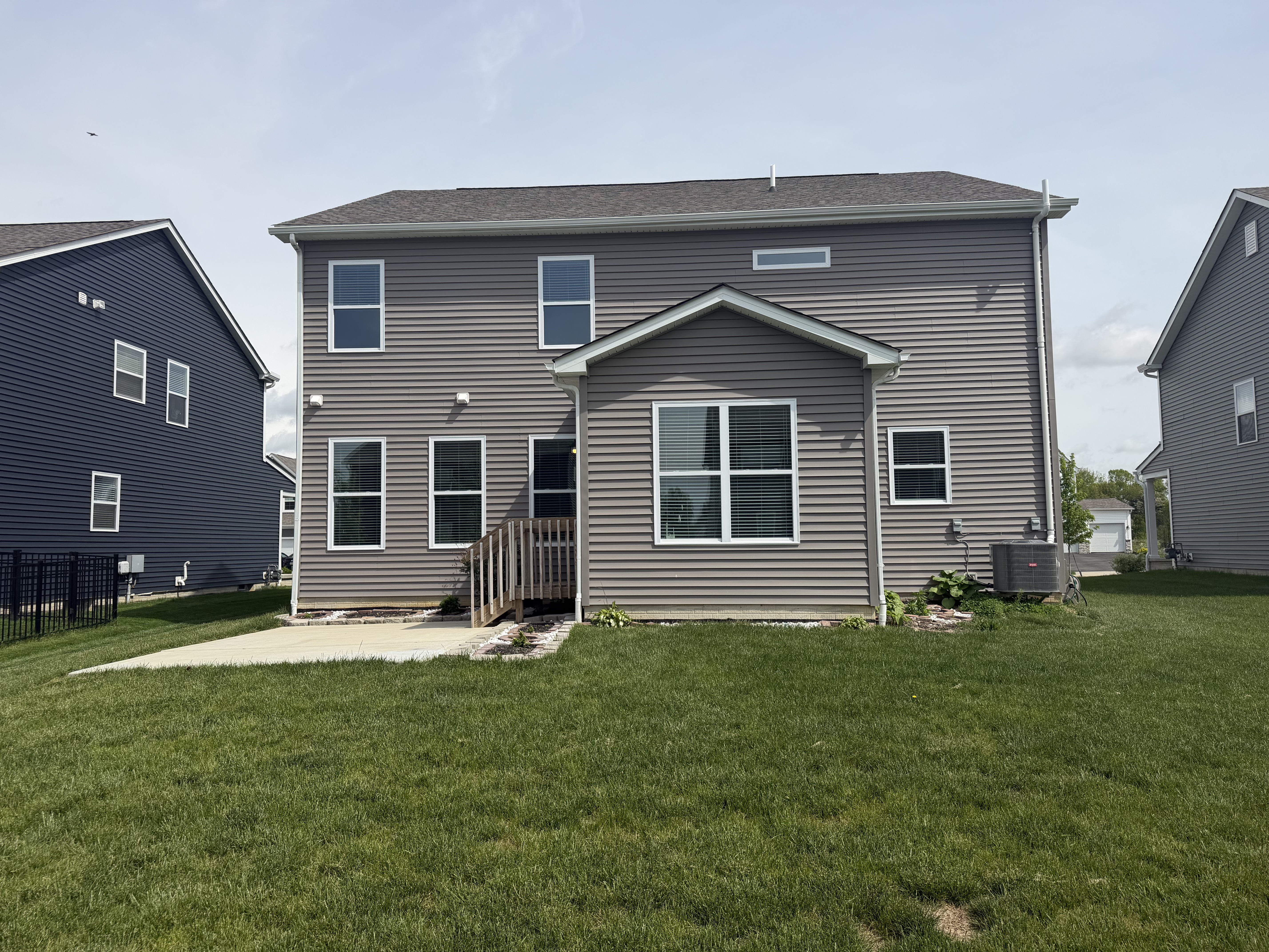 Photo 5 of 45 of 785 Habitat Way, Sunbury, OH