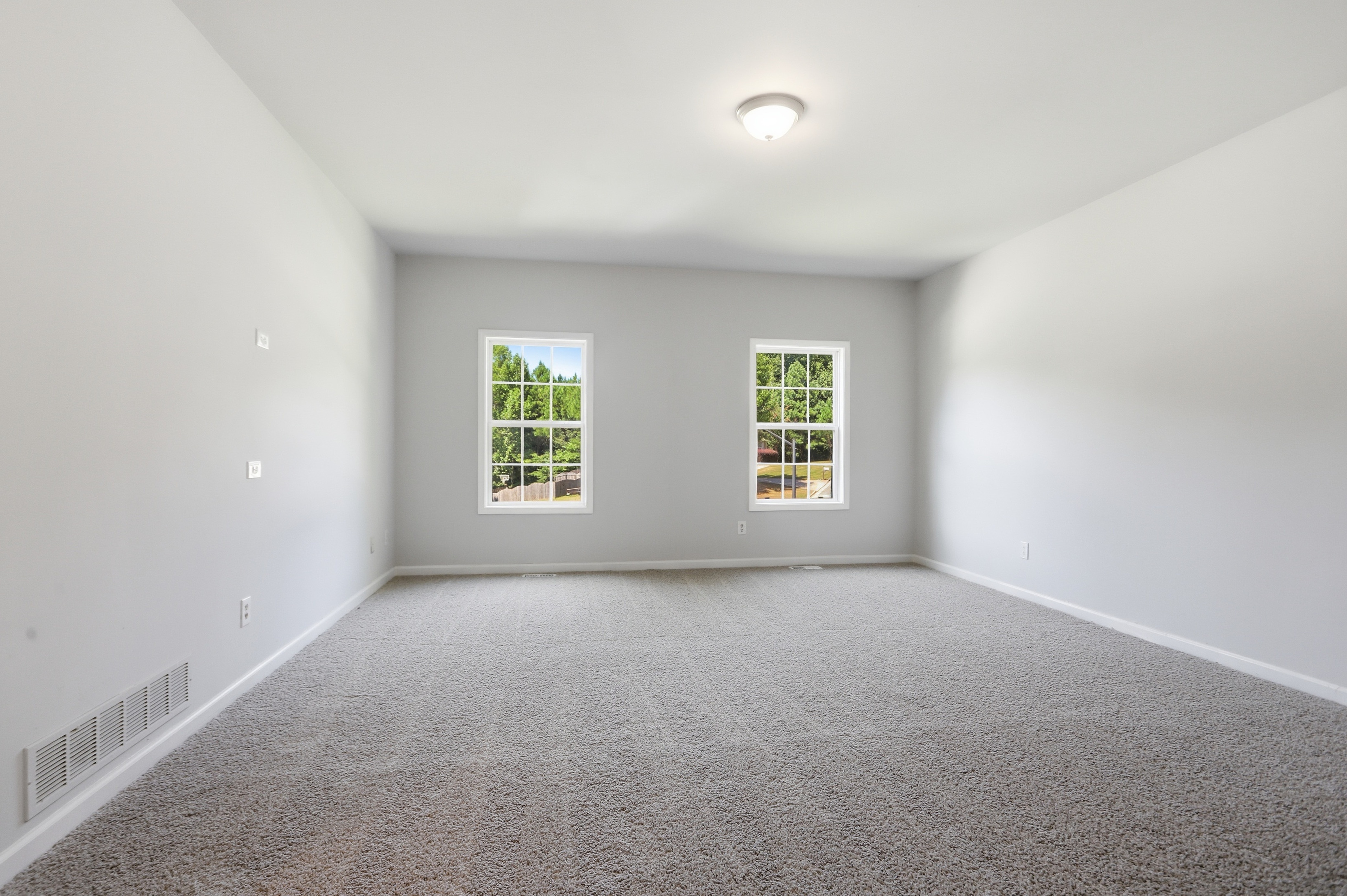 Photo 9 of 36 of 44 Fairwood Dr, Dallas, GA