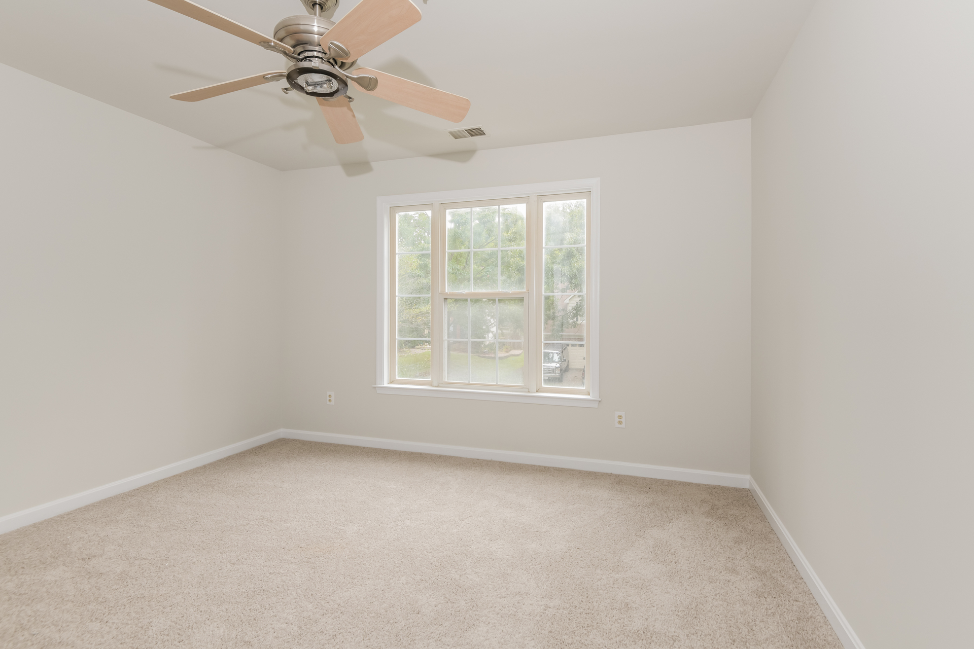 Photo 41 of 51 of 12608 Quarterhorse Dr, Bowie, MD