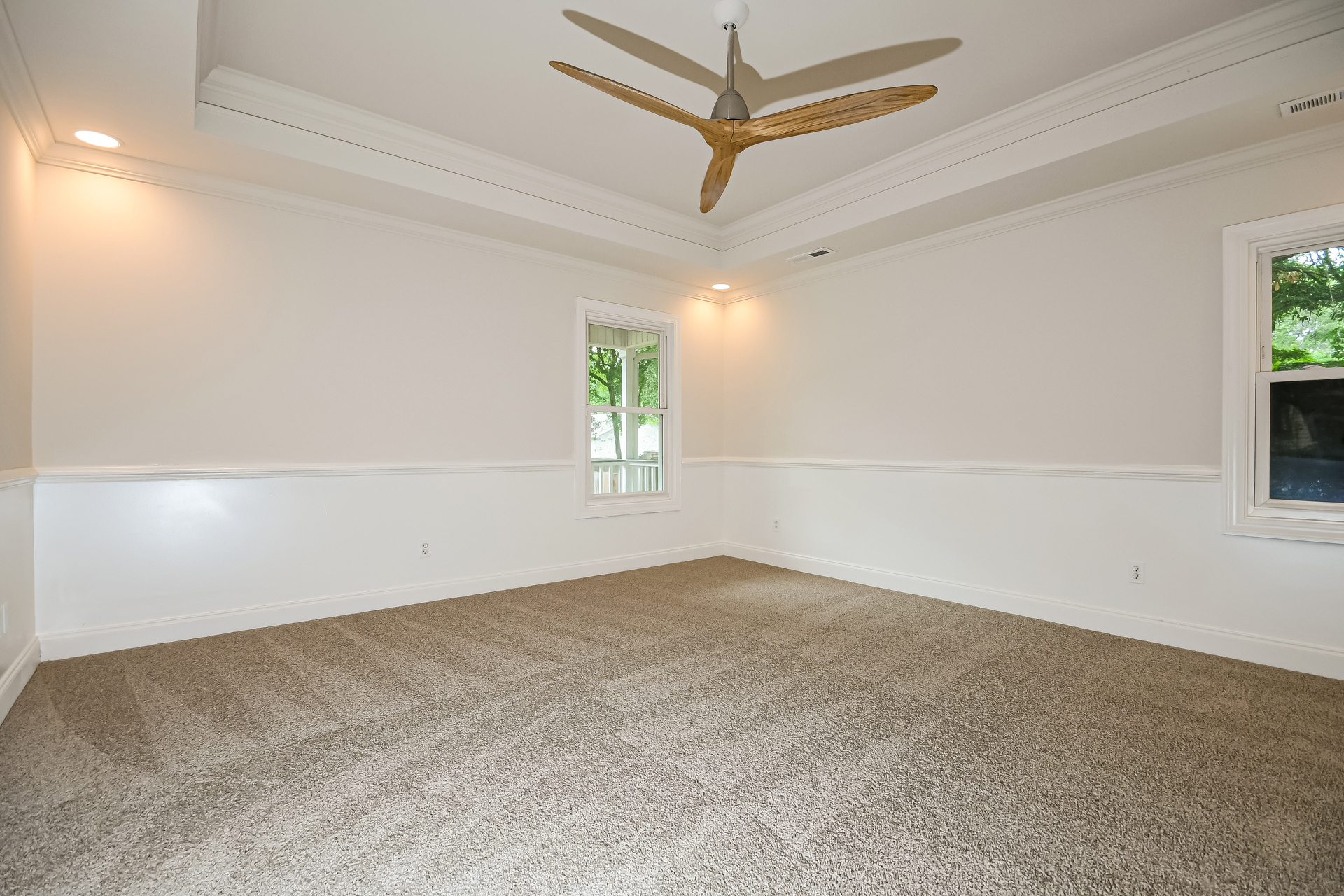Photo 8 of 22 of 321 Eastover Cir, Summerville, SC