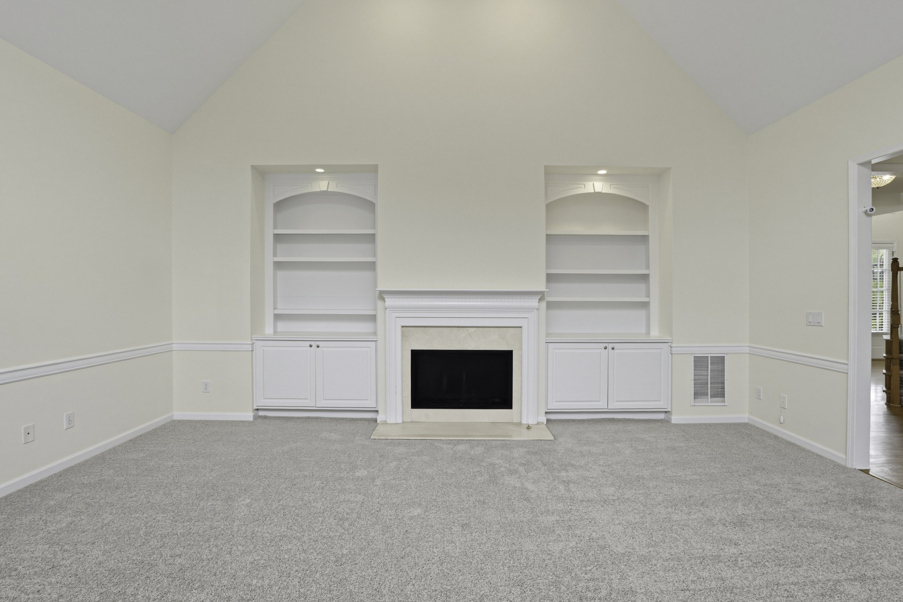 Photo 7 of 42 of 105 Bellhaven Ave, Fayetteville, GA