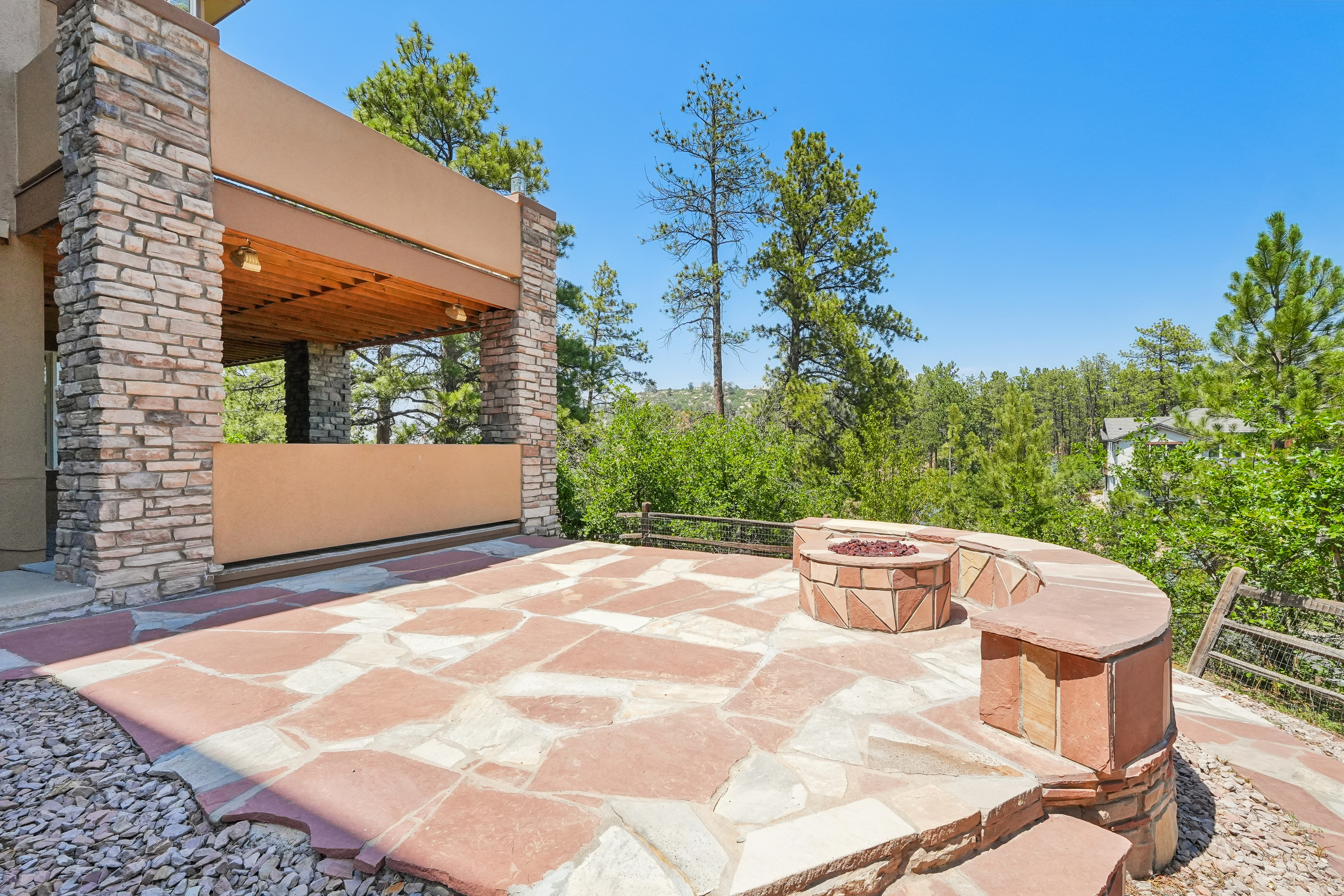 Photo 12 of 80 of 4730 Tierra Alta Dr, Castle Rock, CO