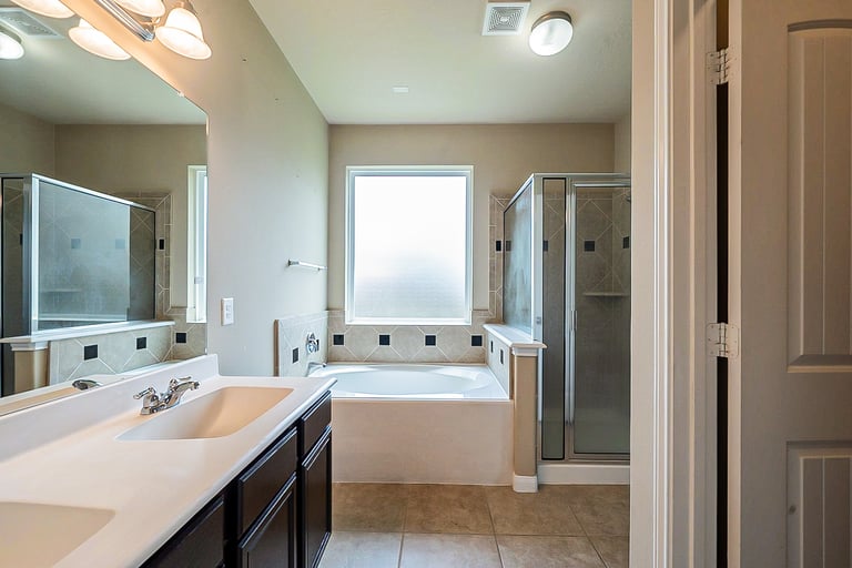 Photo 6 of 24 - 24627 Colonial Maple Dr, Katy, TX 77493