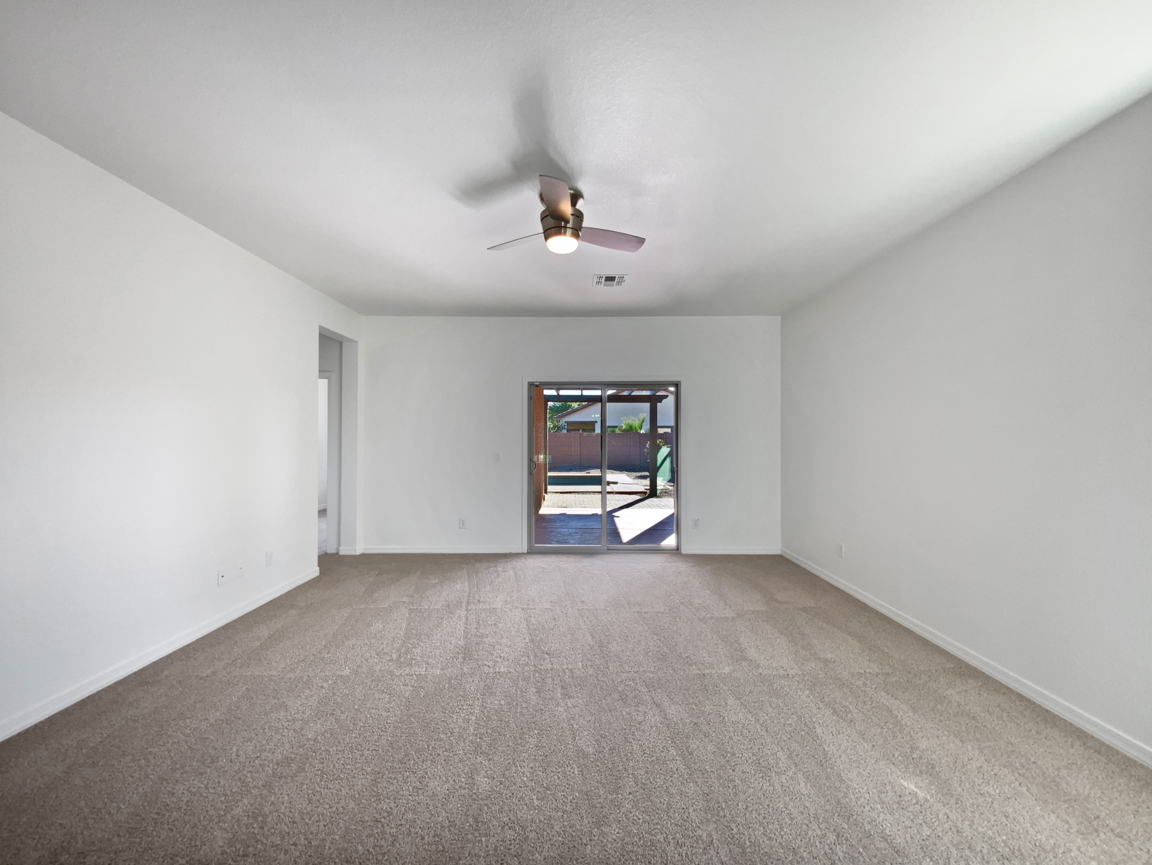 Photo 4 of 17 of 42549 W Monteverde Dr, Maricopa, AZ