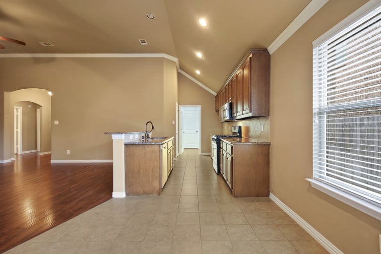 Photo 9 of 26 - 7424 Durness Dr, Fort Worth, TX 76179