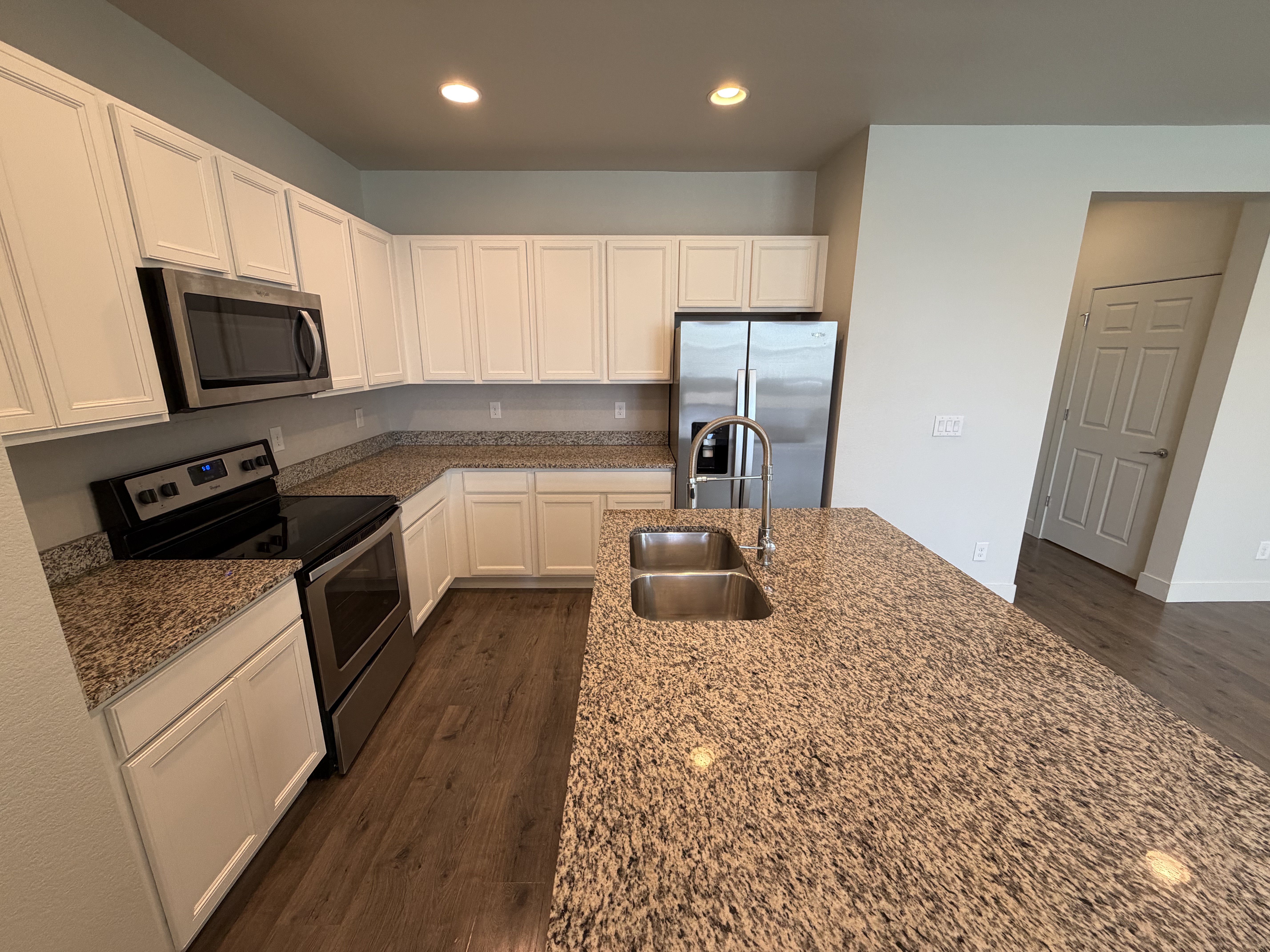 Photo 8 of 23 of 16271 Bolling Dr, Denver, CO