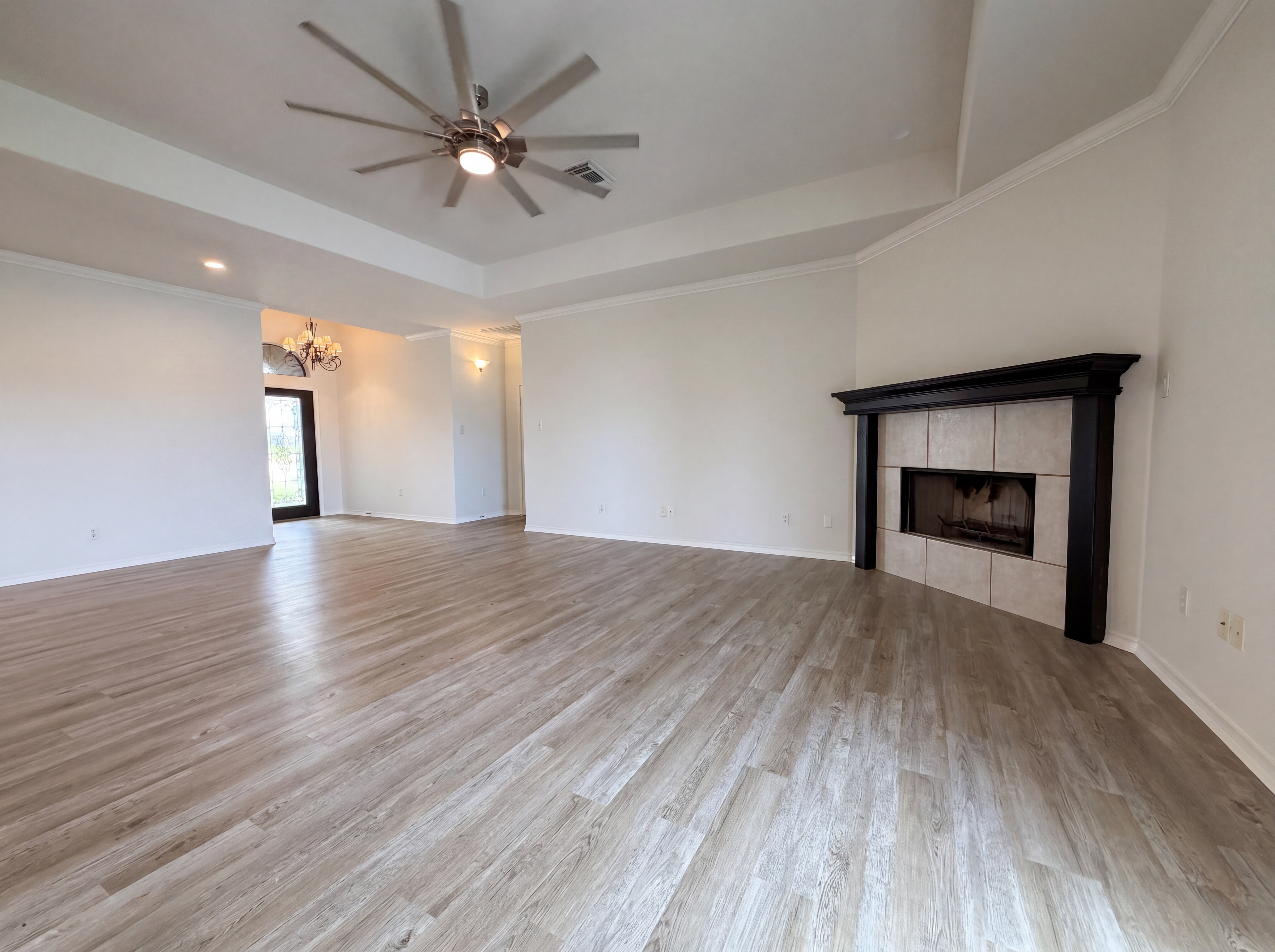 Photo 7 of 20 of 6041 King Trl, Corpus Christi, TX