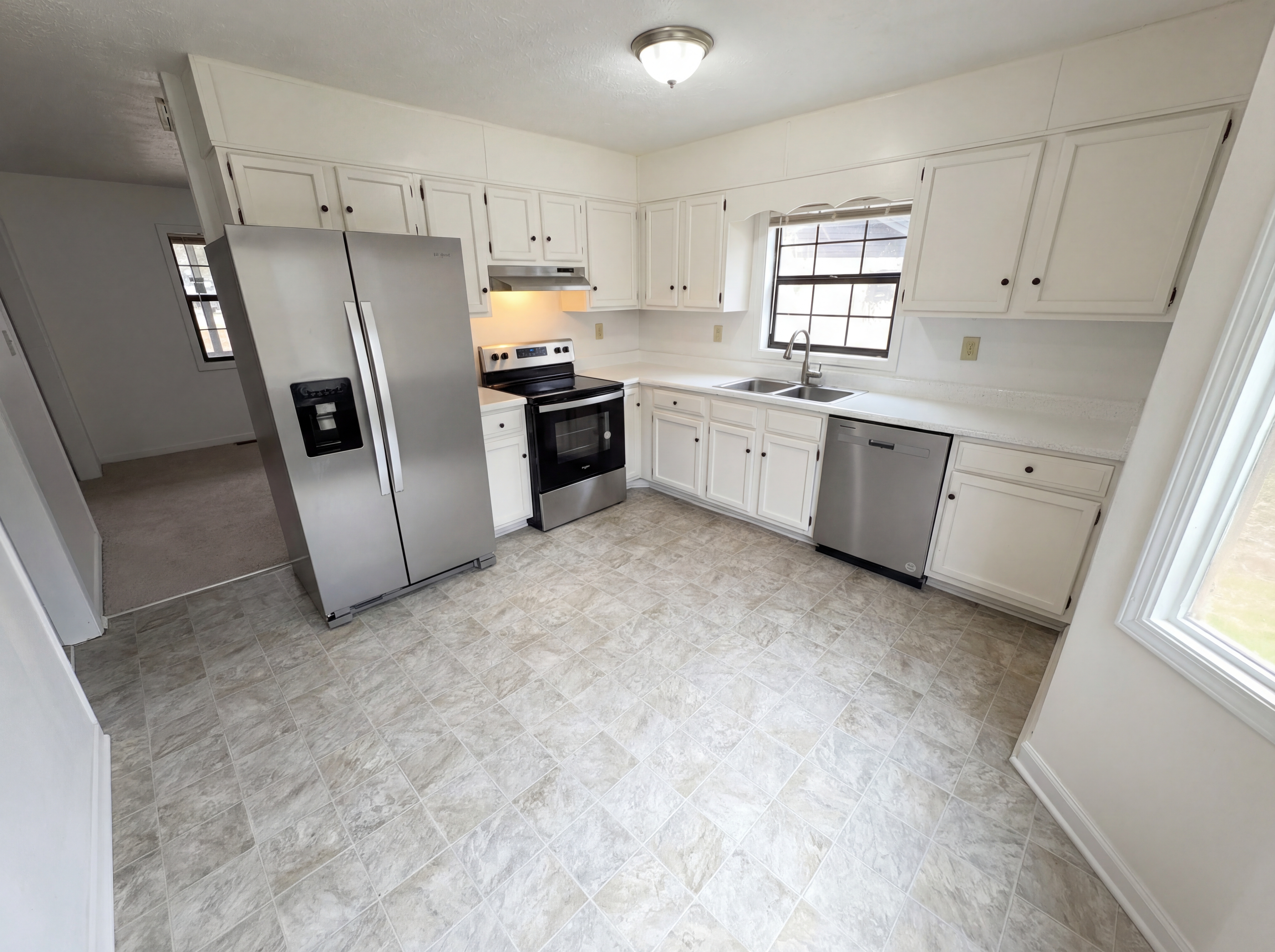 Photo 2 of 22 of 4400 Red Cedar Ct, Stone Mountain, GA