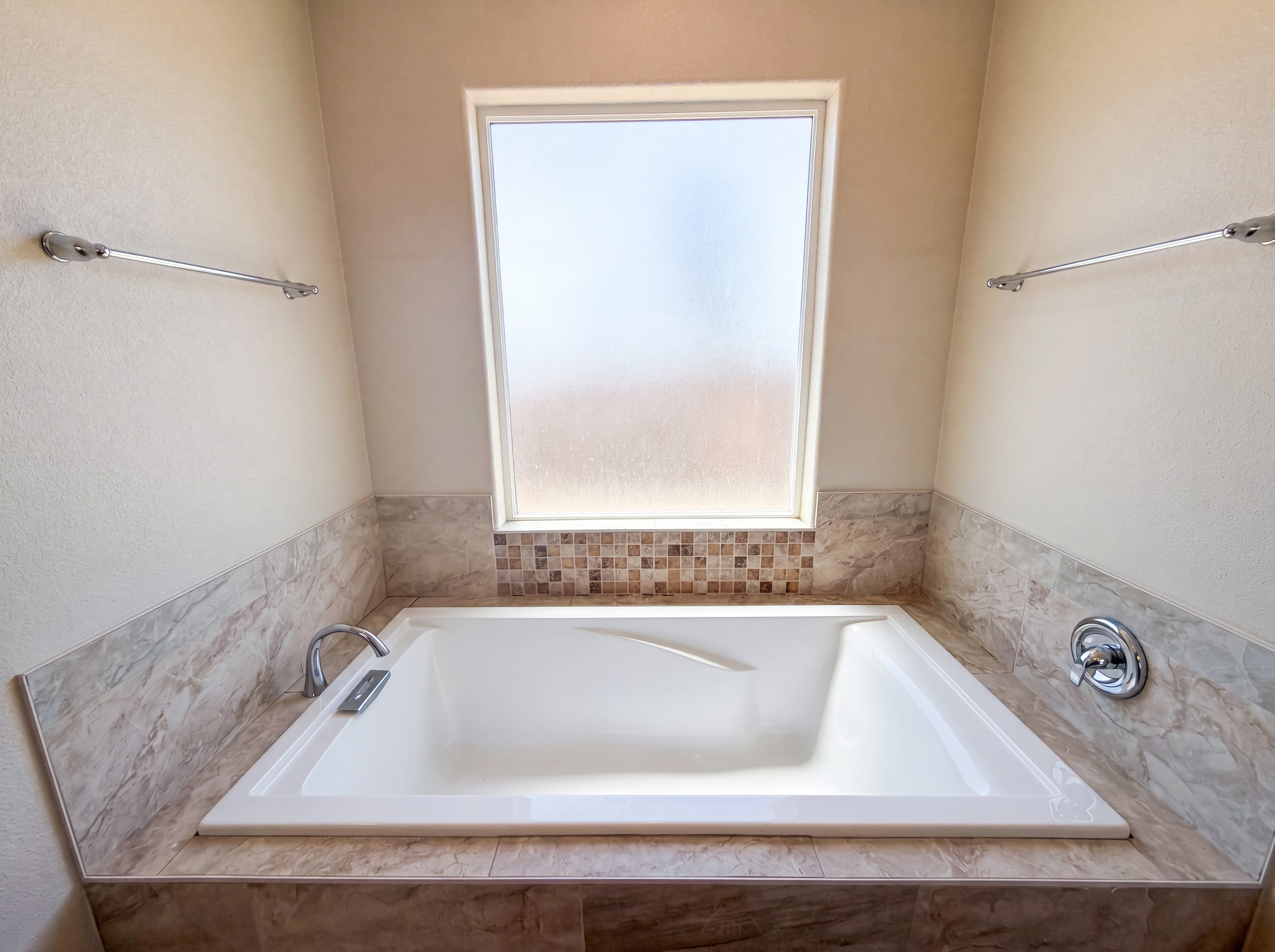 Photo 14 of 21 of 1625 35th St SE, Rio Rancho, NM