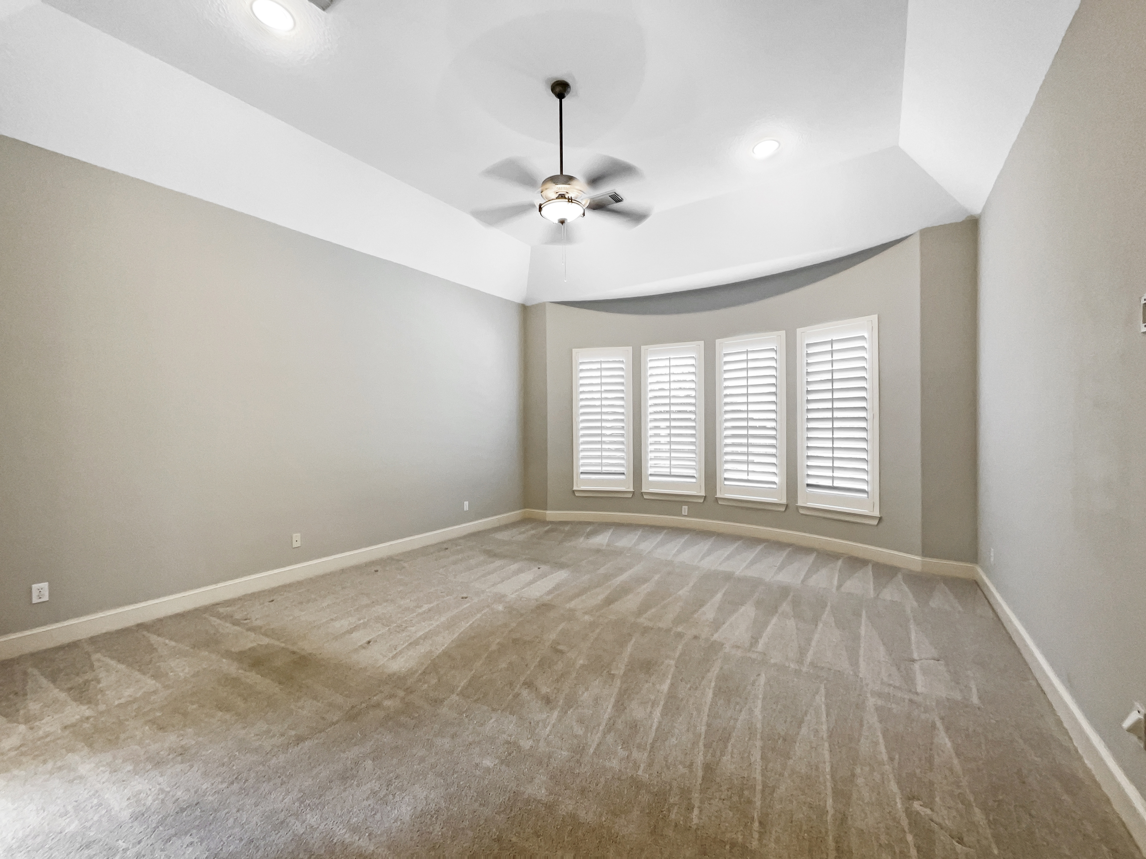 Photo 19 of 36 of 13830 Campwood Ln, Cypress, TX