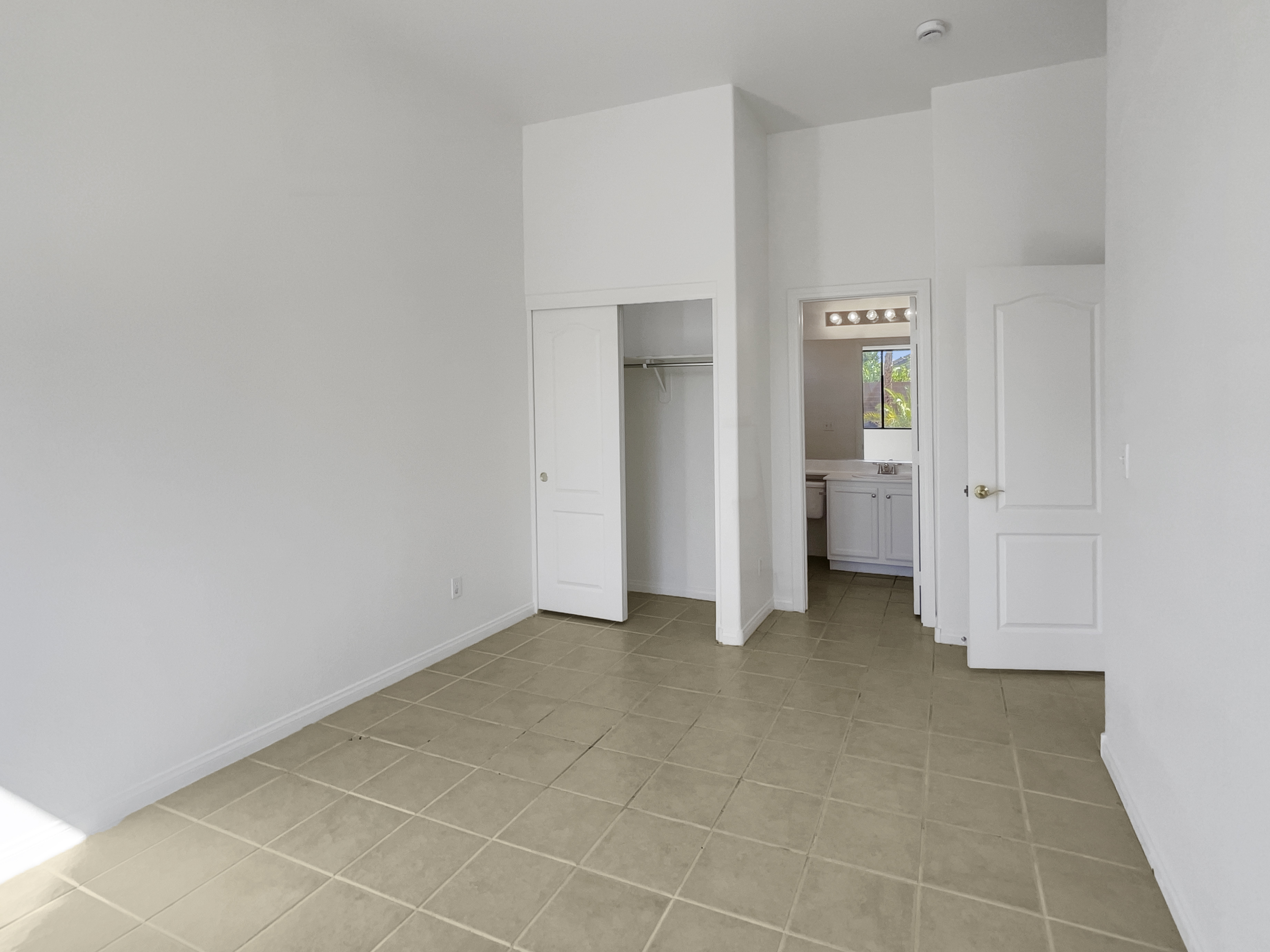 Photo 16 of 24 of 9047 Dolomite Ct, Las Vegas, NV