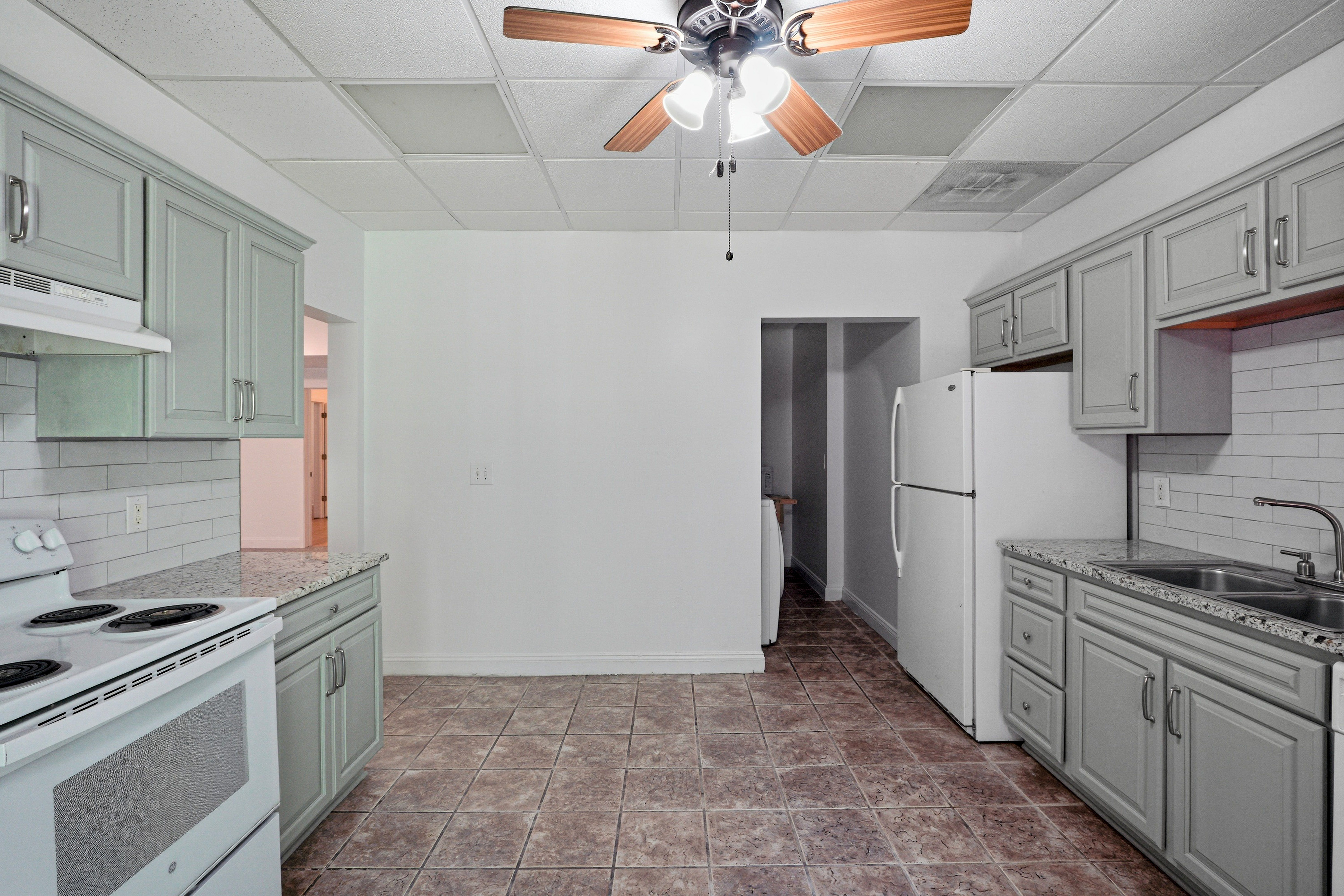 Photo 17 of 67 of 65 Tanglewood Rd, Newnan, GA