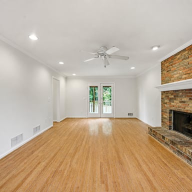 Property photo 3 of 2690 Shadow Pine Dr