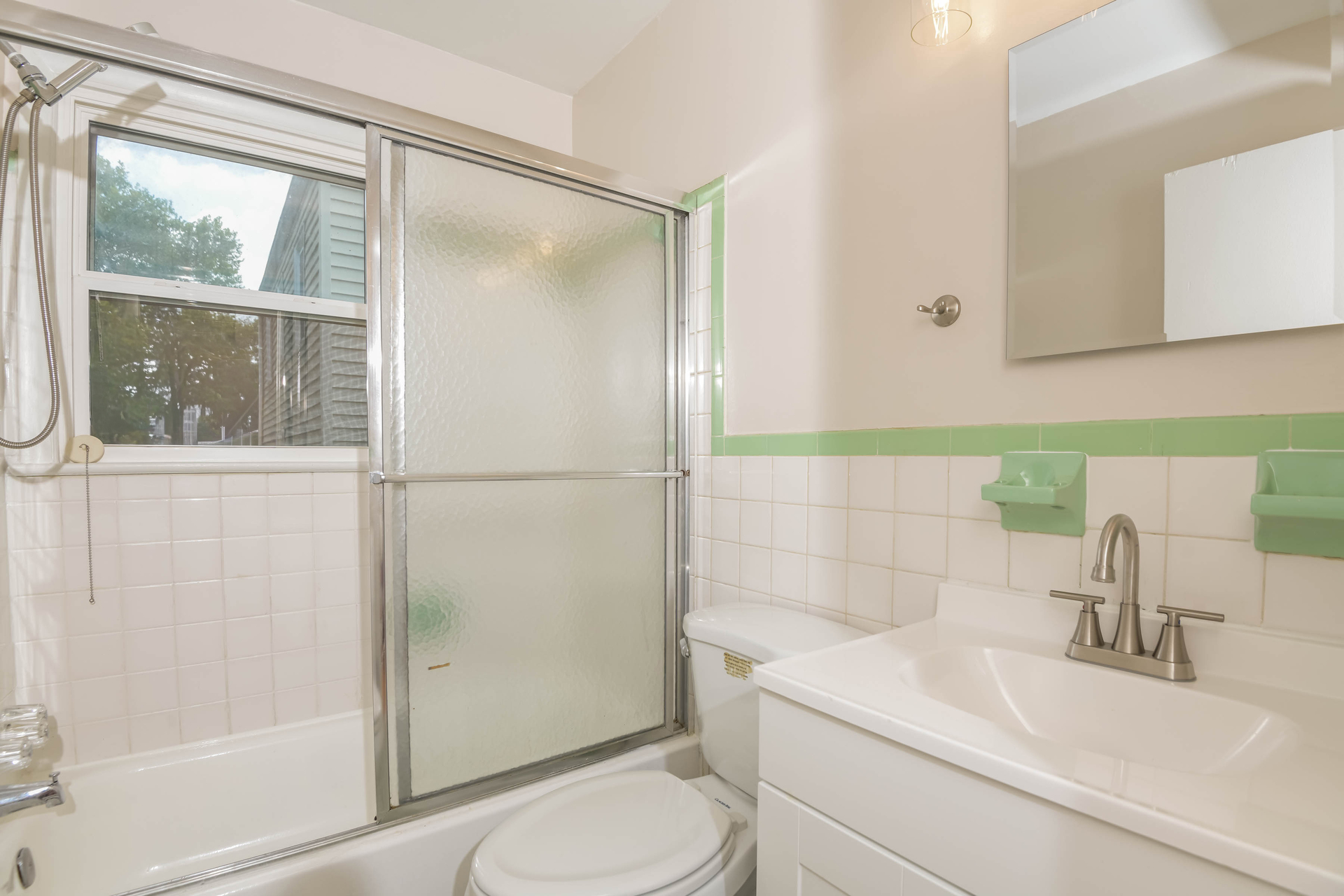 Photo 11 of 22 of 4810 Lexington Ave, Beltsville, MD