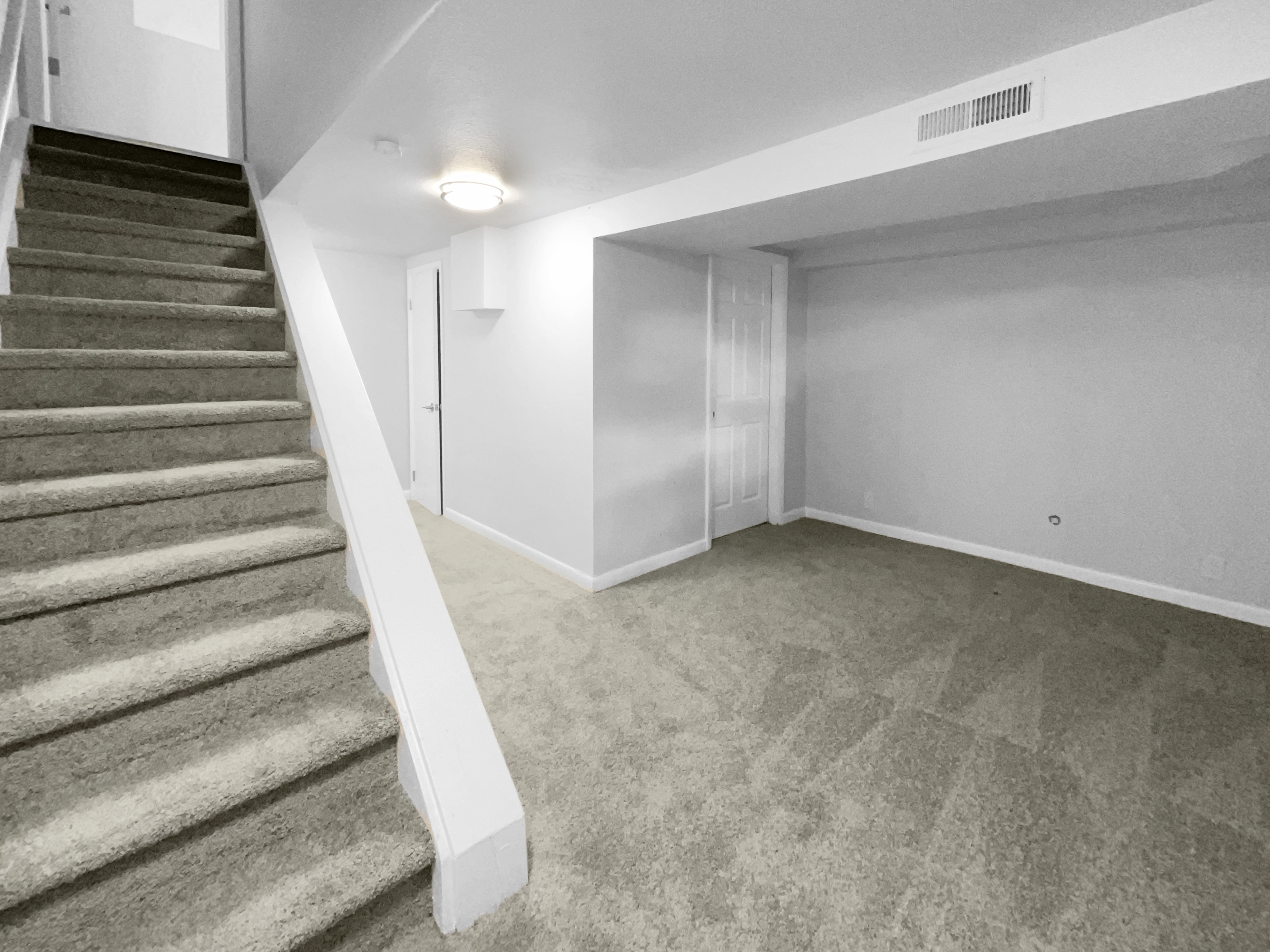 Photo 9 of 19 of 5670 S Lowell Blvd, Littleton, CO