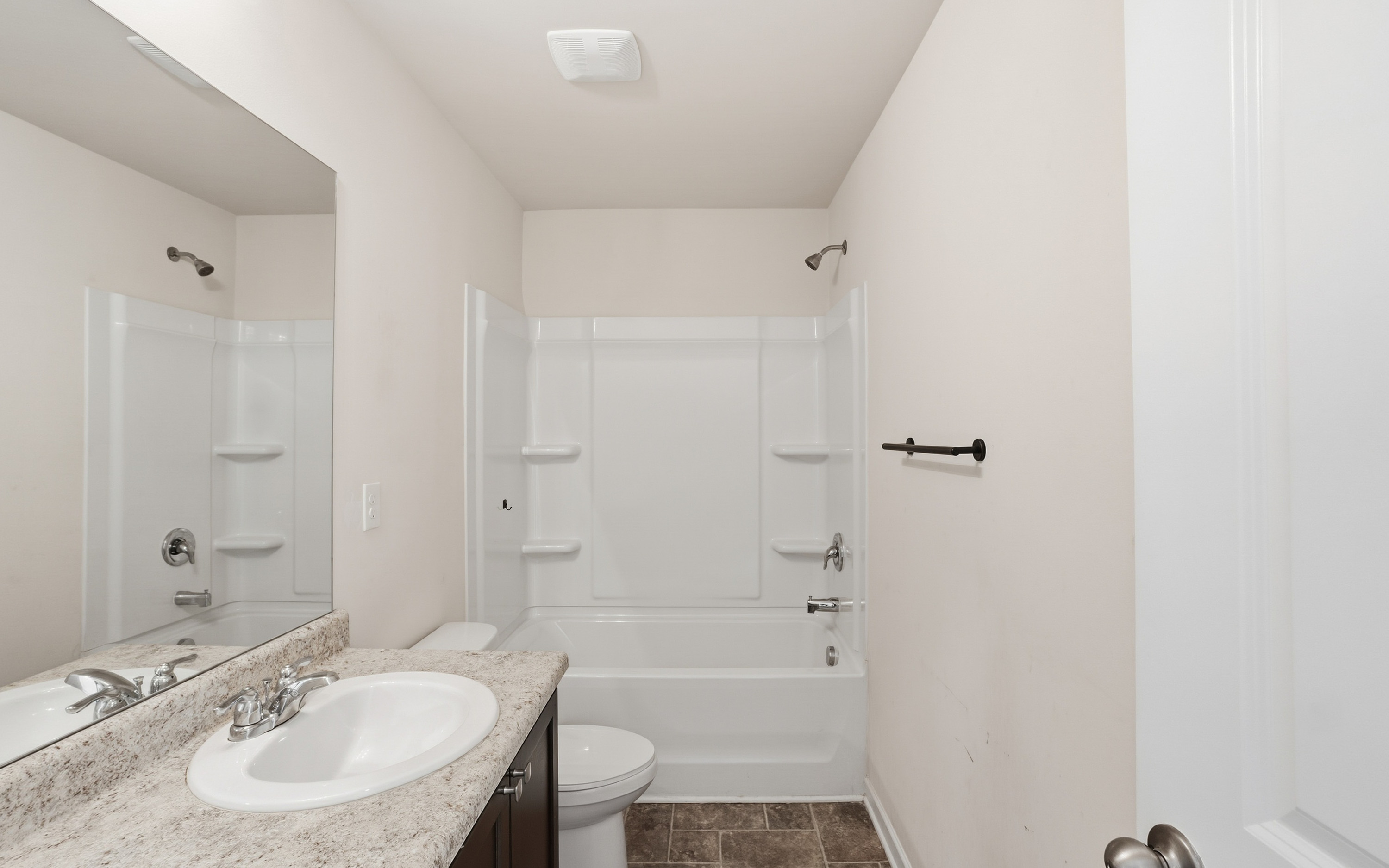 Photo 23 of 39 of 2031 Theberton Trl, Locust Grove, GA