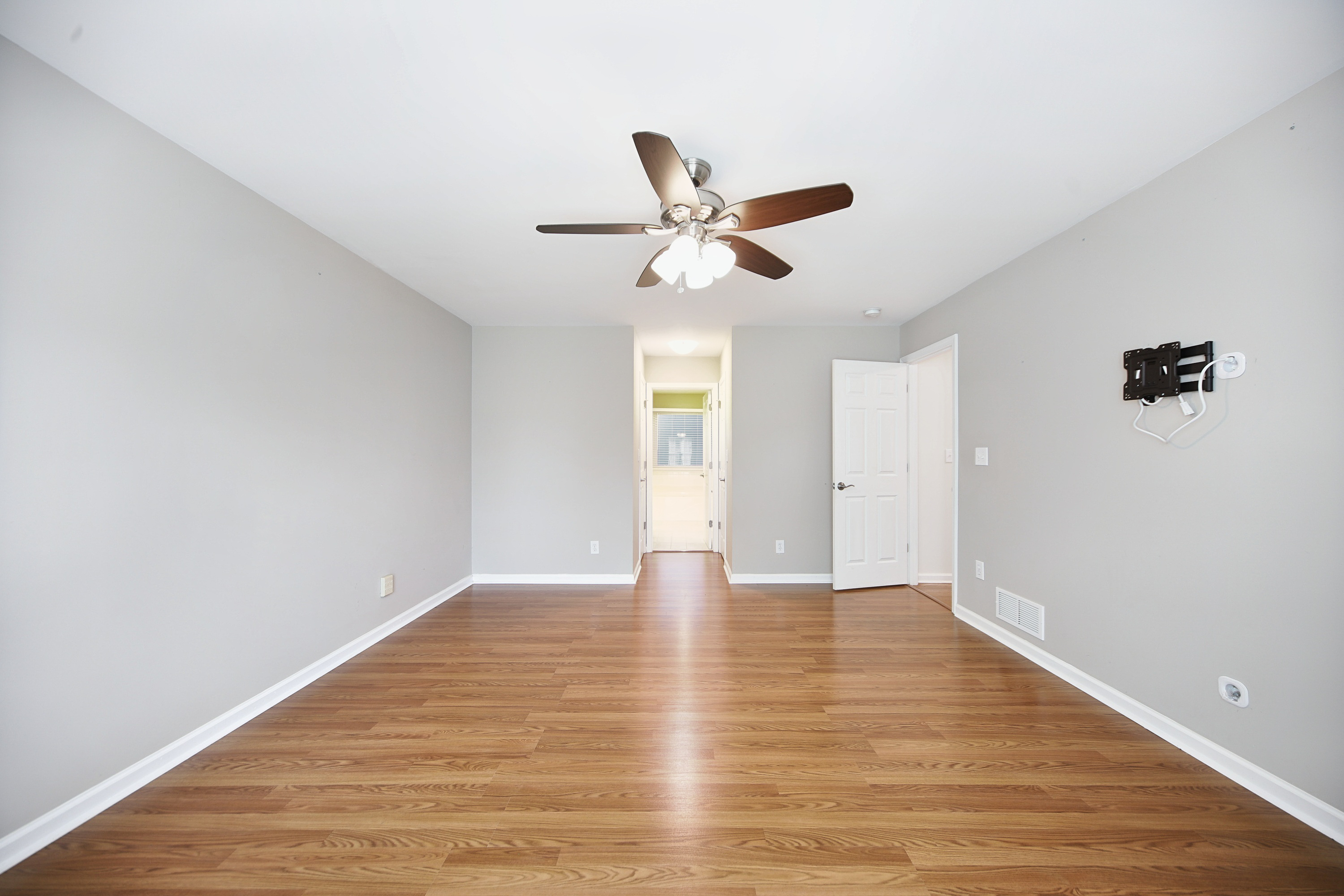 Photo 12 of 54 of 3067 Hillsong Cir, Dacula, GA