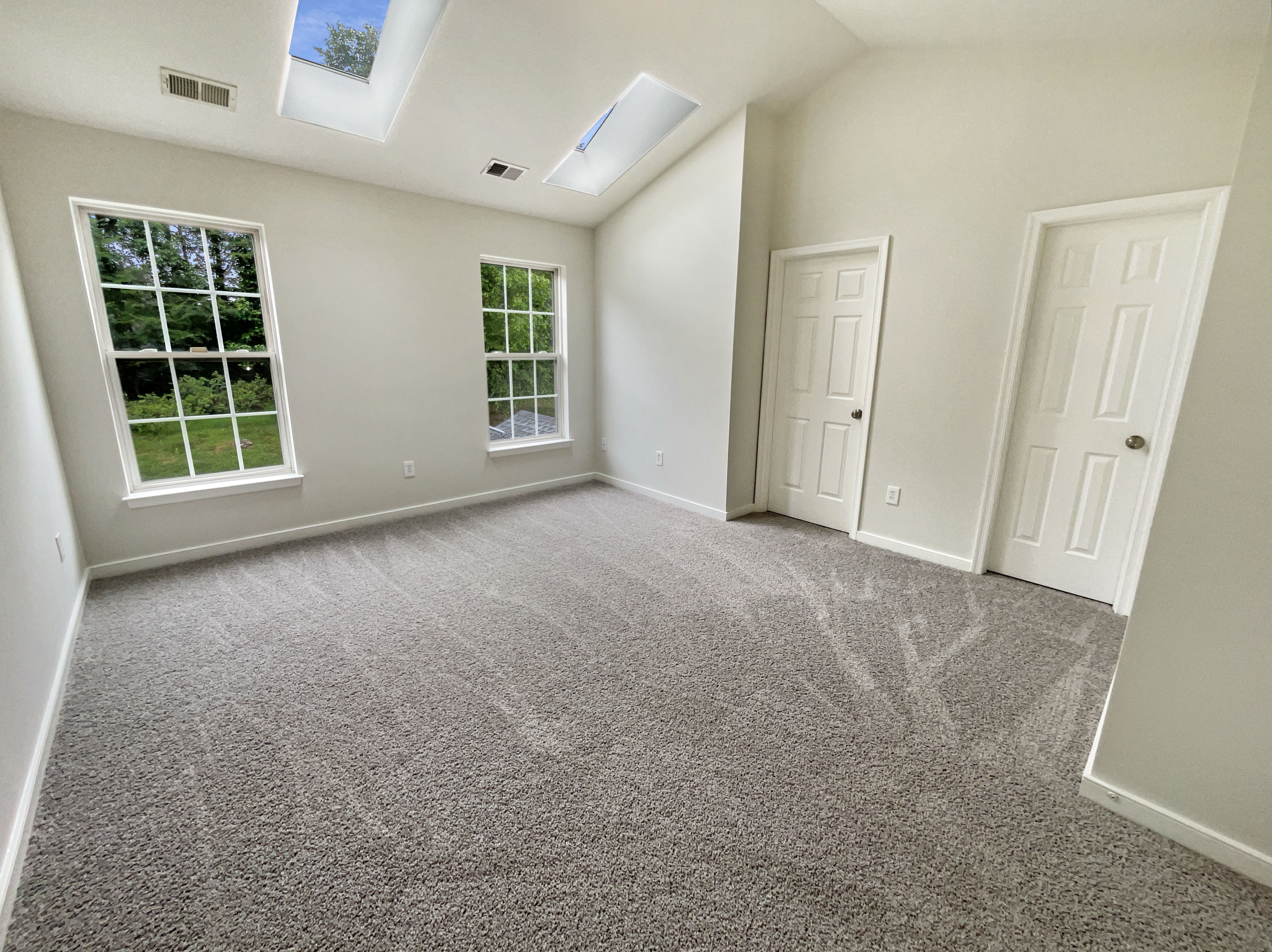 Photo 16 of 22 of 4116 Dominion Townes Cir, Richmond, VA