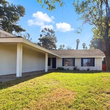 Property photo 1 of 2785 Bonita Dr
