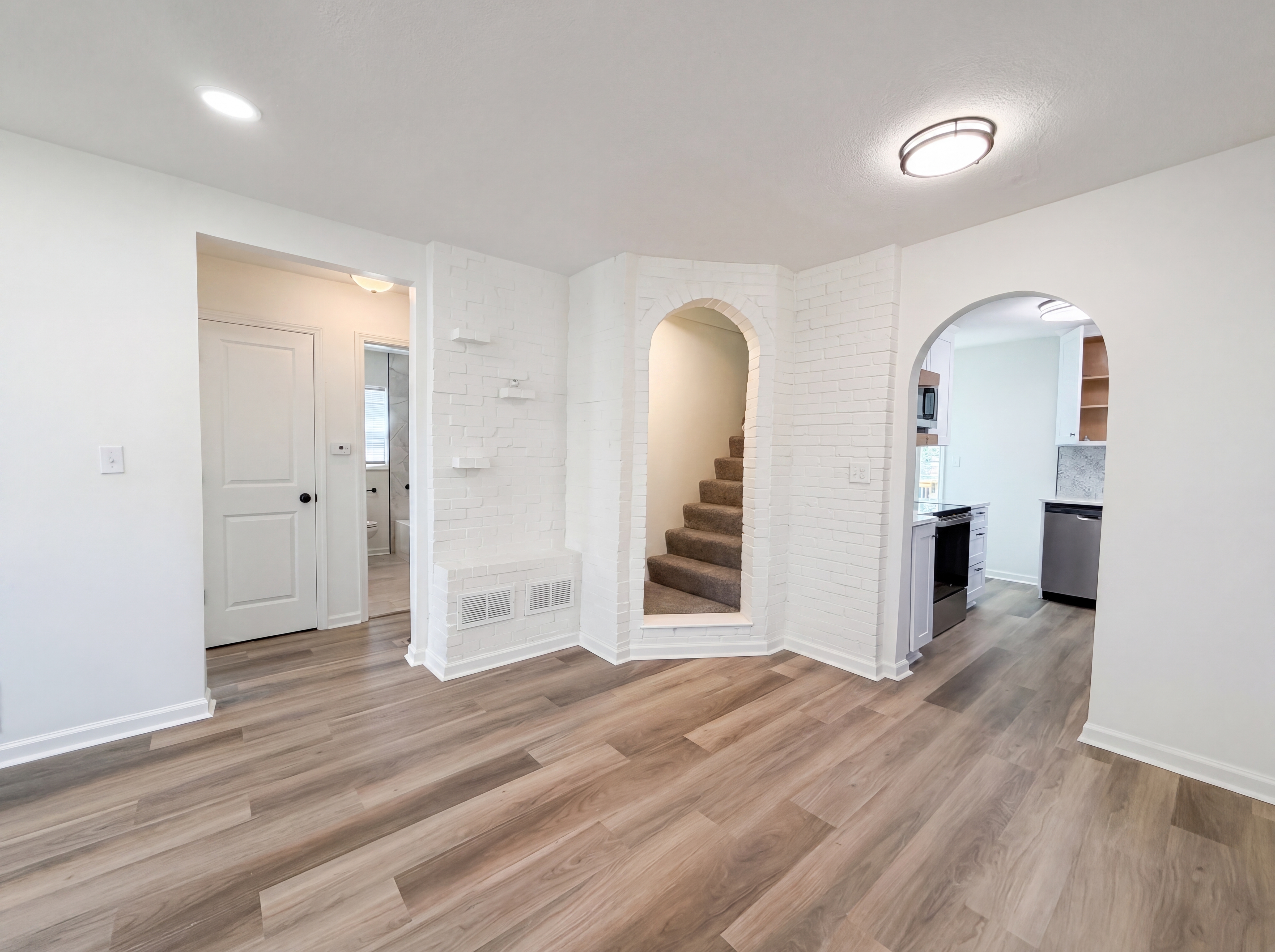 Photo 7 of 19 of 5525 Yecker Ave, Kansas City, KS