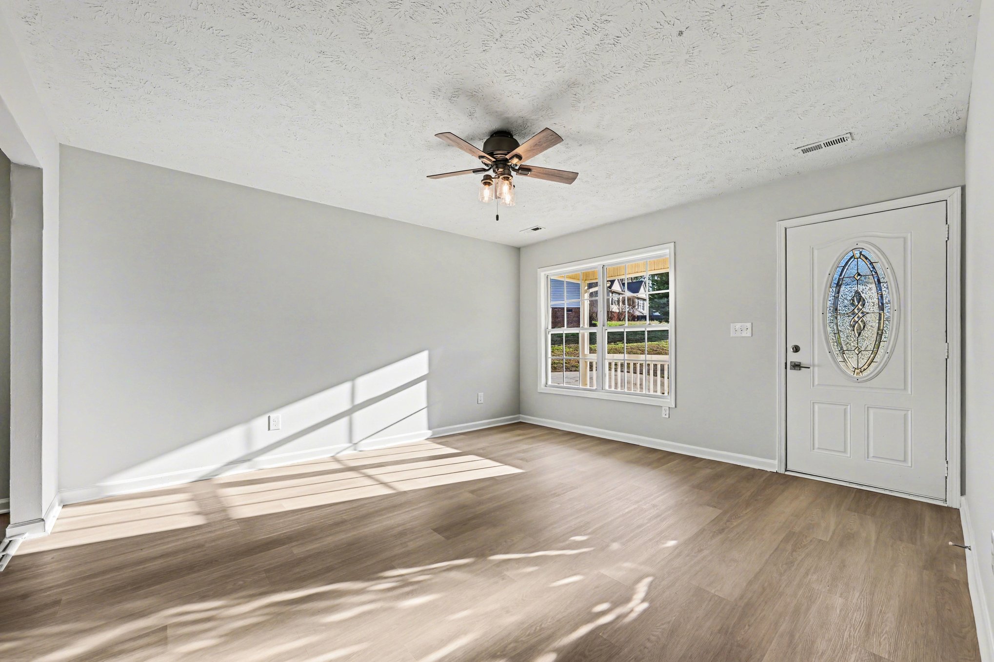 Photo 3 of 21 of 113 Haven Ln, Shelby, NC