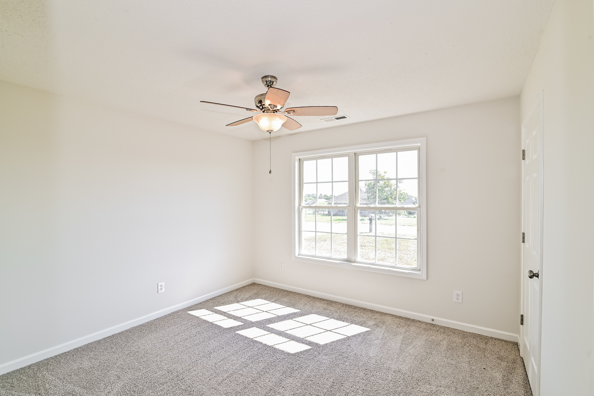 Photo 15 of 21 of 3430 Tucker St, Dalzell, SC
