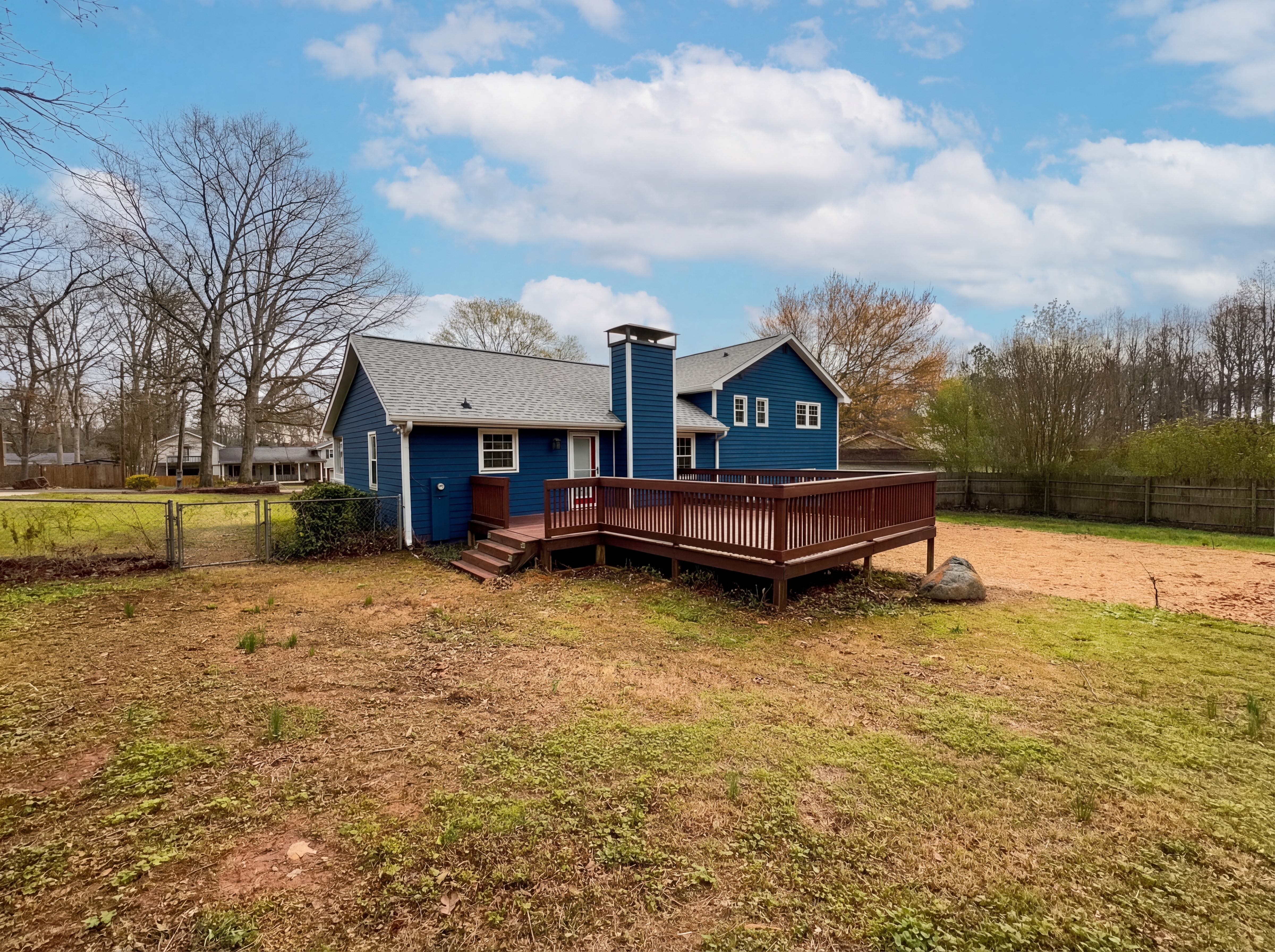 Photo 9 of 55 of 1272 Owen Cir, Sugar Hill, GA